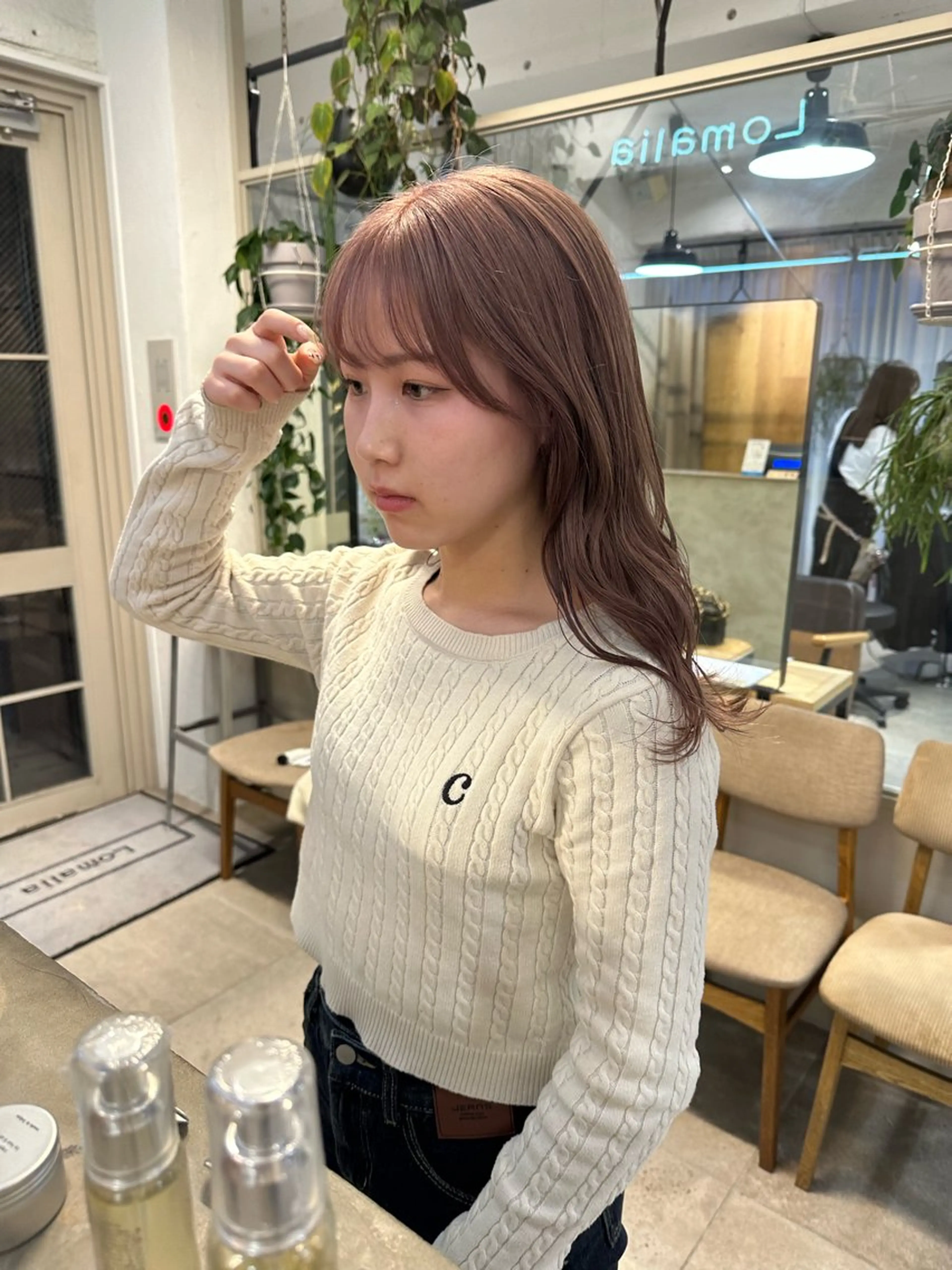 ミディアム カラー ブリーチ ハイトーンカラー ブリーチなしカラー ピンクカラー ボブ ヘアカラー REINA☁️透明感 カラー/ぷつっと♡のヘアスタイル