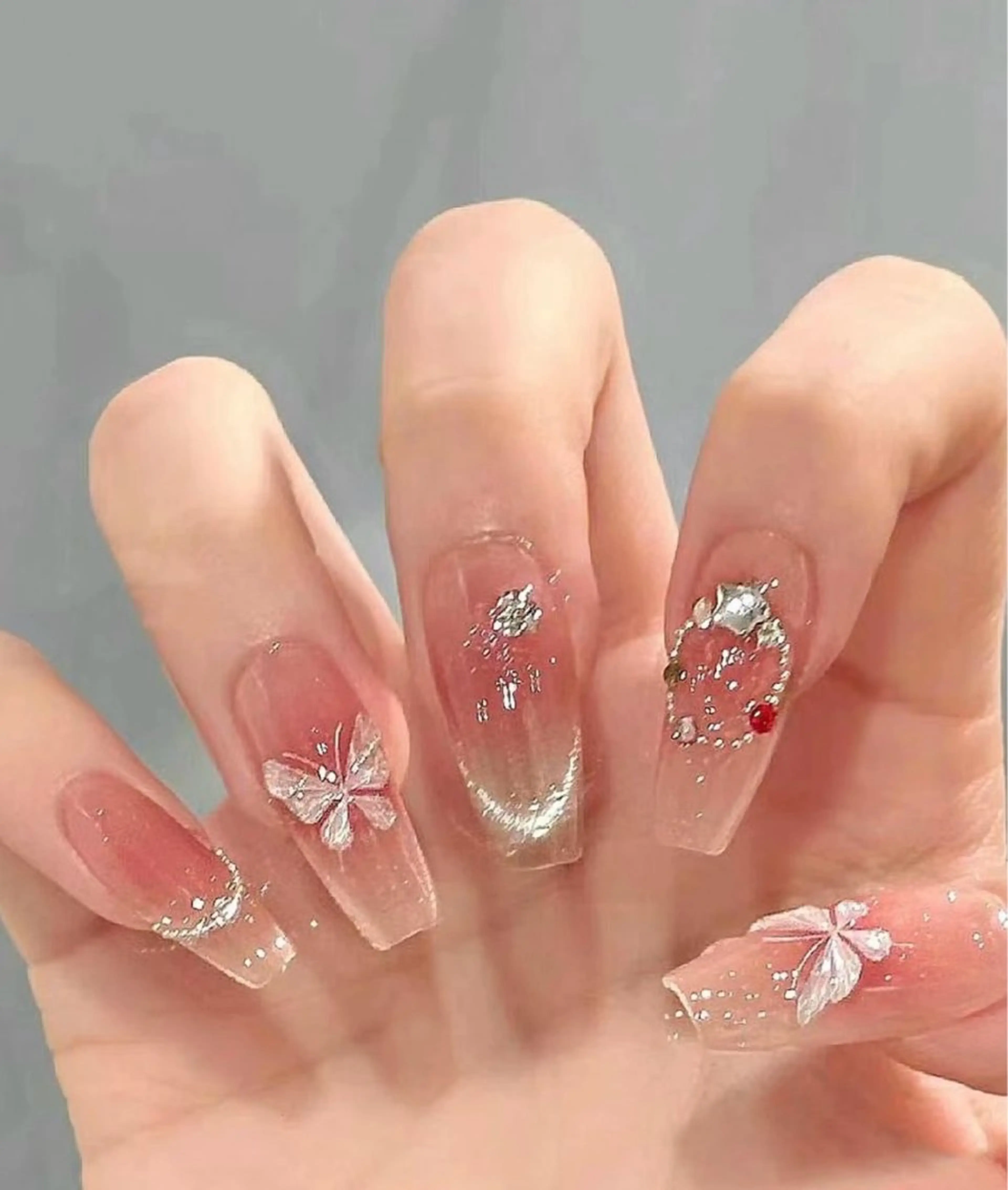 ネイル ハンドネイル queen nailのネイルデザイン