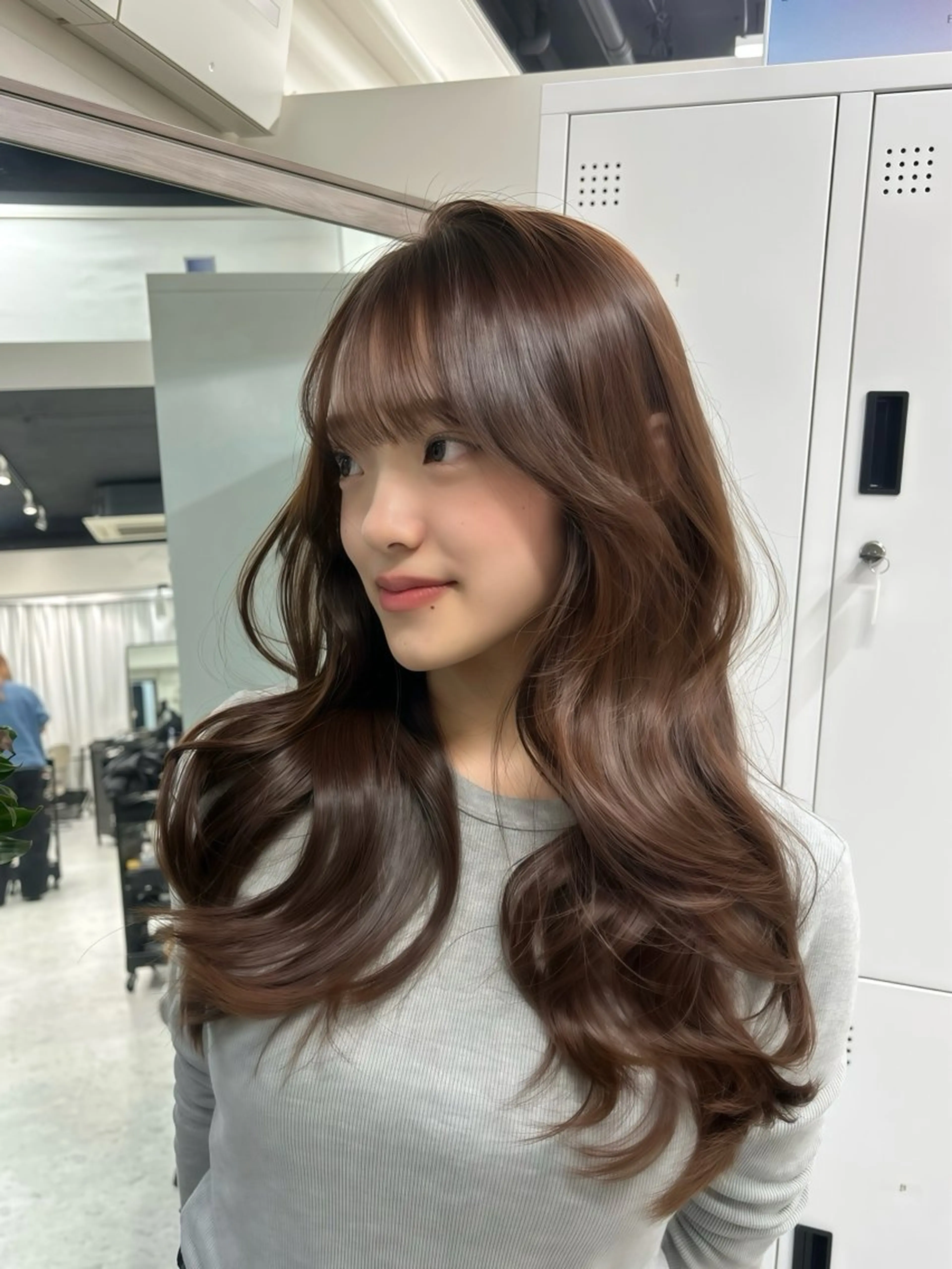 ロング レイヤーカット CLETO Licaのヘアスタイル