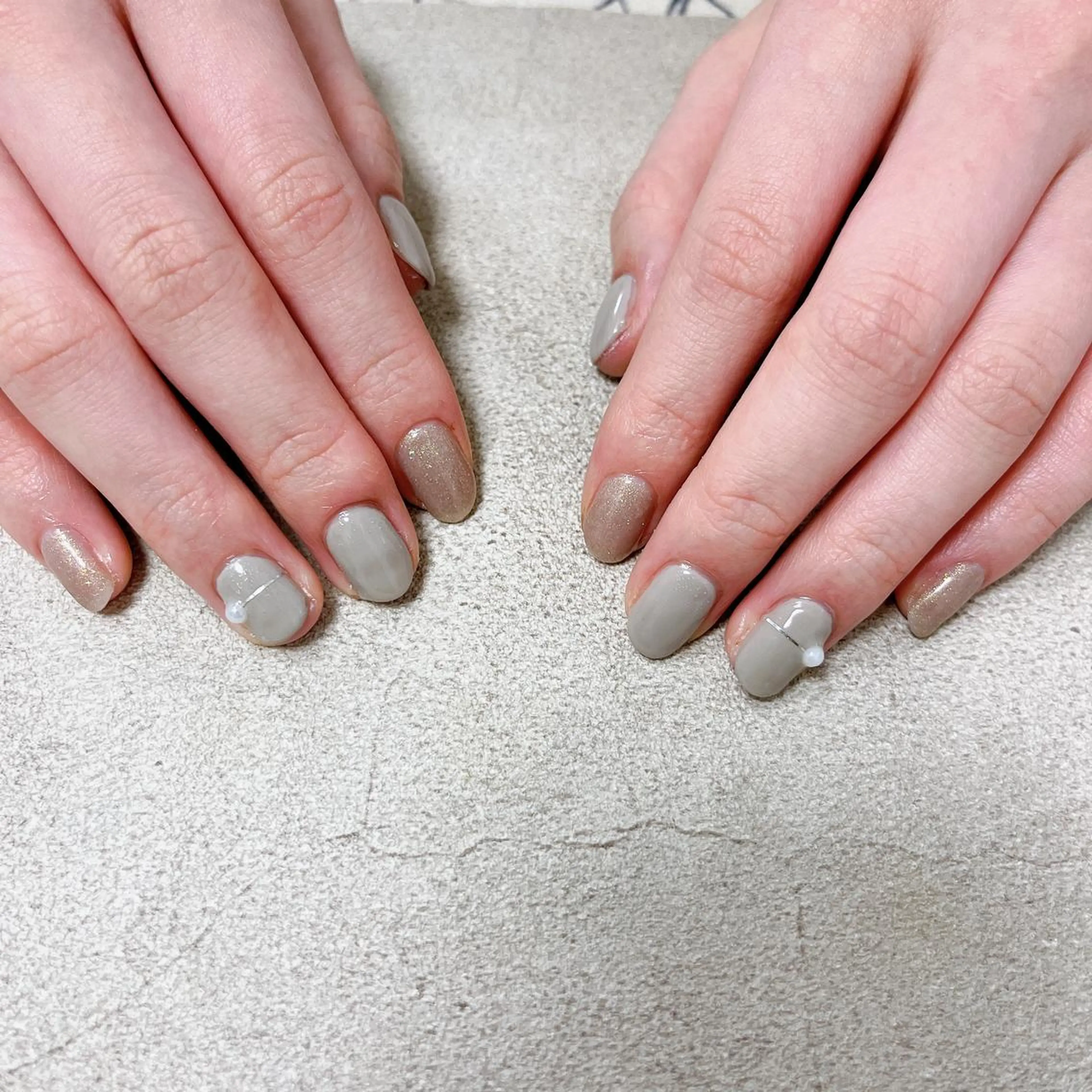 ネイル オーロラネイル フラワーネイル フットネイル フレンチネイル ジェルネイル mogunail &blowのネイルデザイン