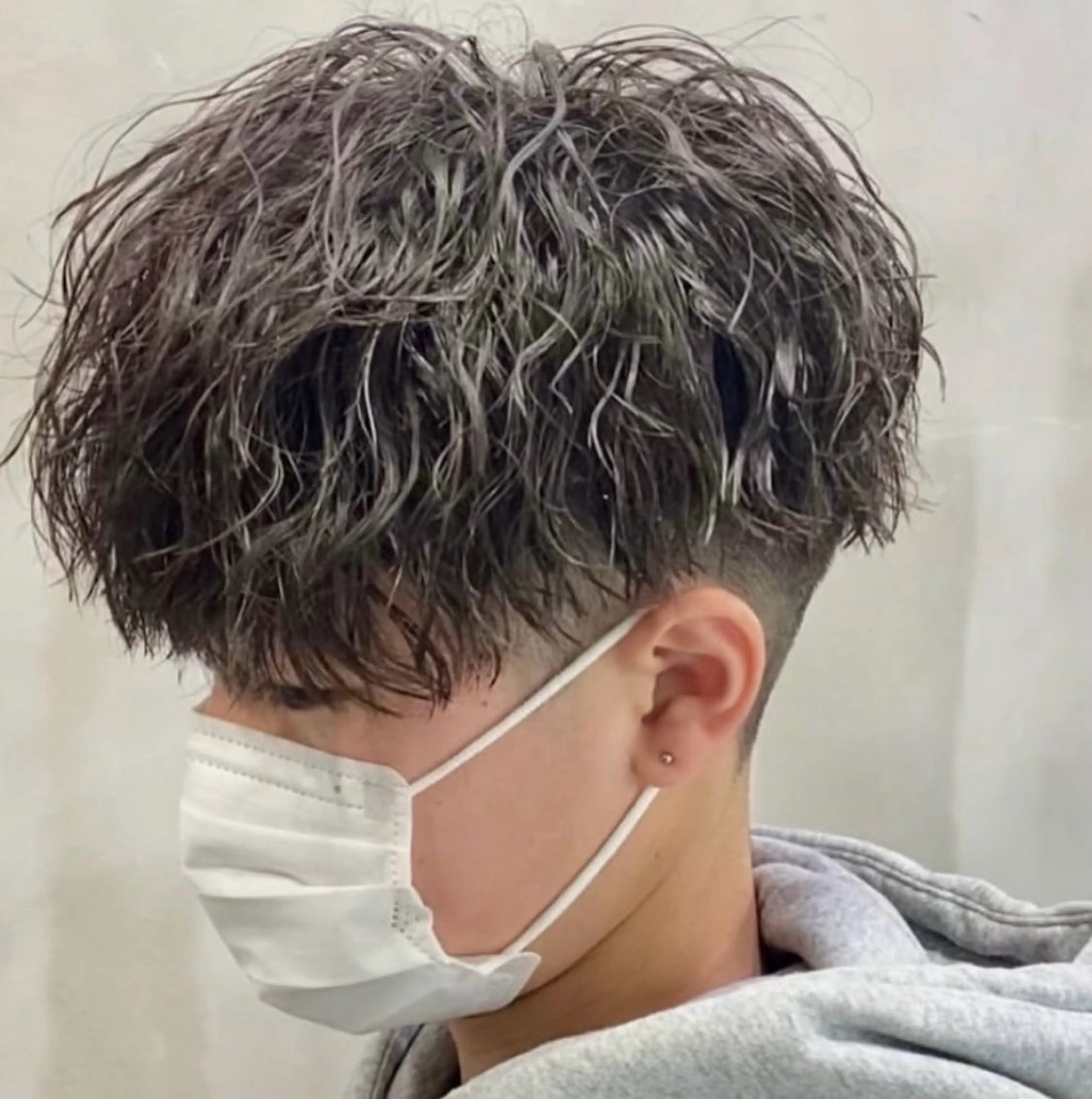 ショート カット パーマ トリートメント ヘアセット 蛯原 興輝のヘアスタイル