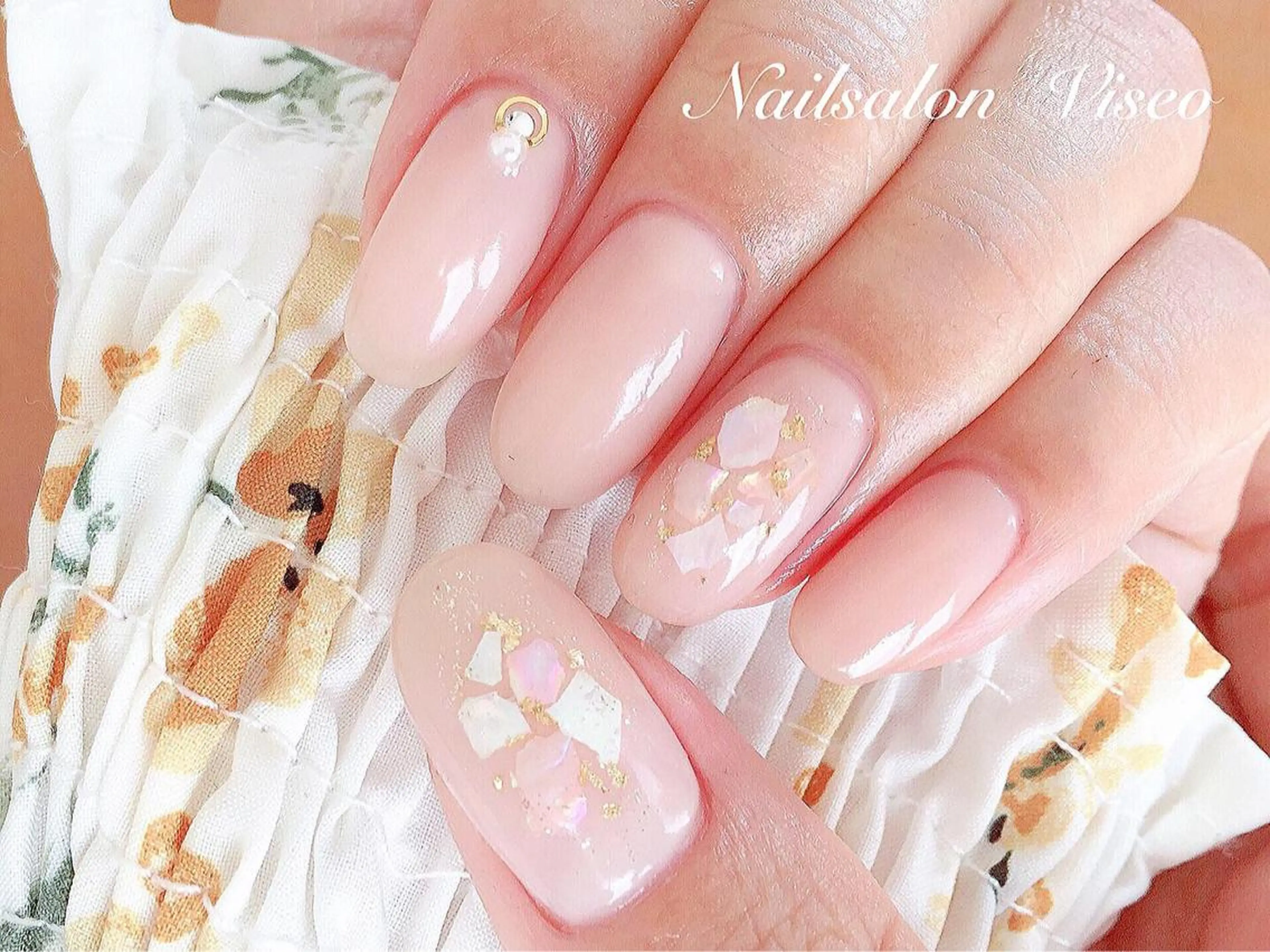 ネイル Viseo《6週間 長持ちパラジェル》のネイルデザイン