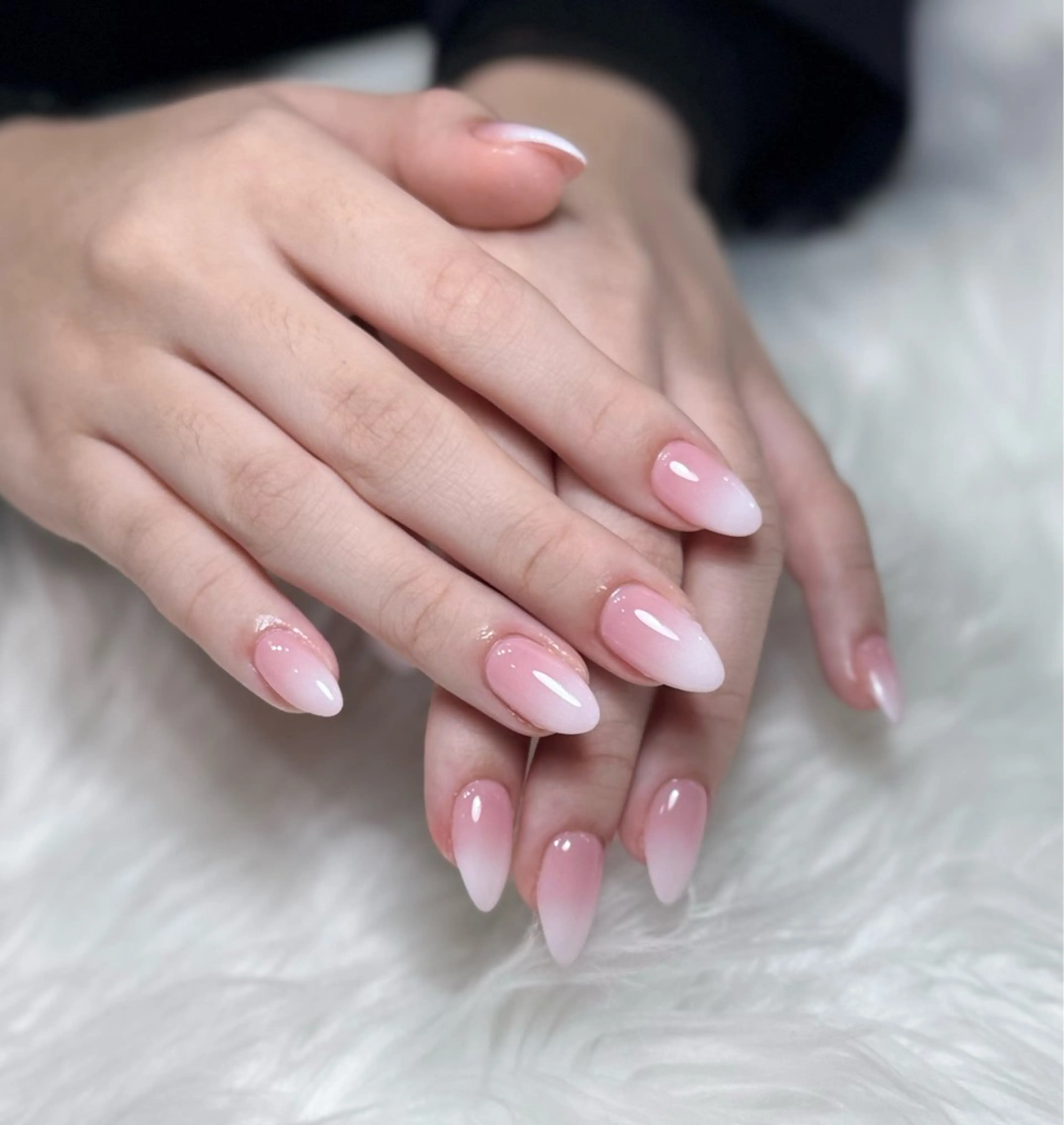 ネイル アートネイル オーロラネイル ジェルネイル 韓国ネイル ロングネイル ハンドネイル Nichi Nailsのネイルデザイン