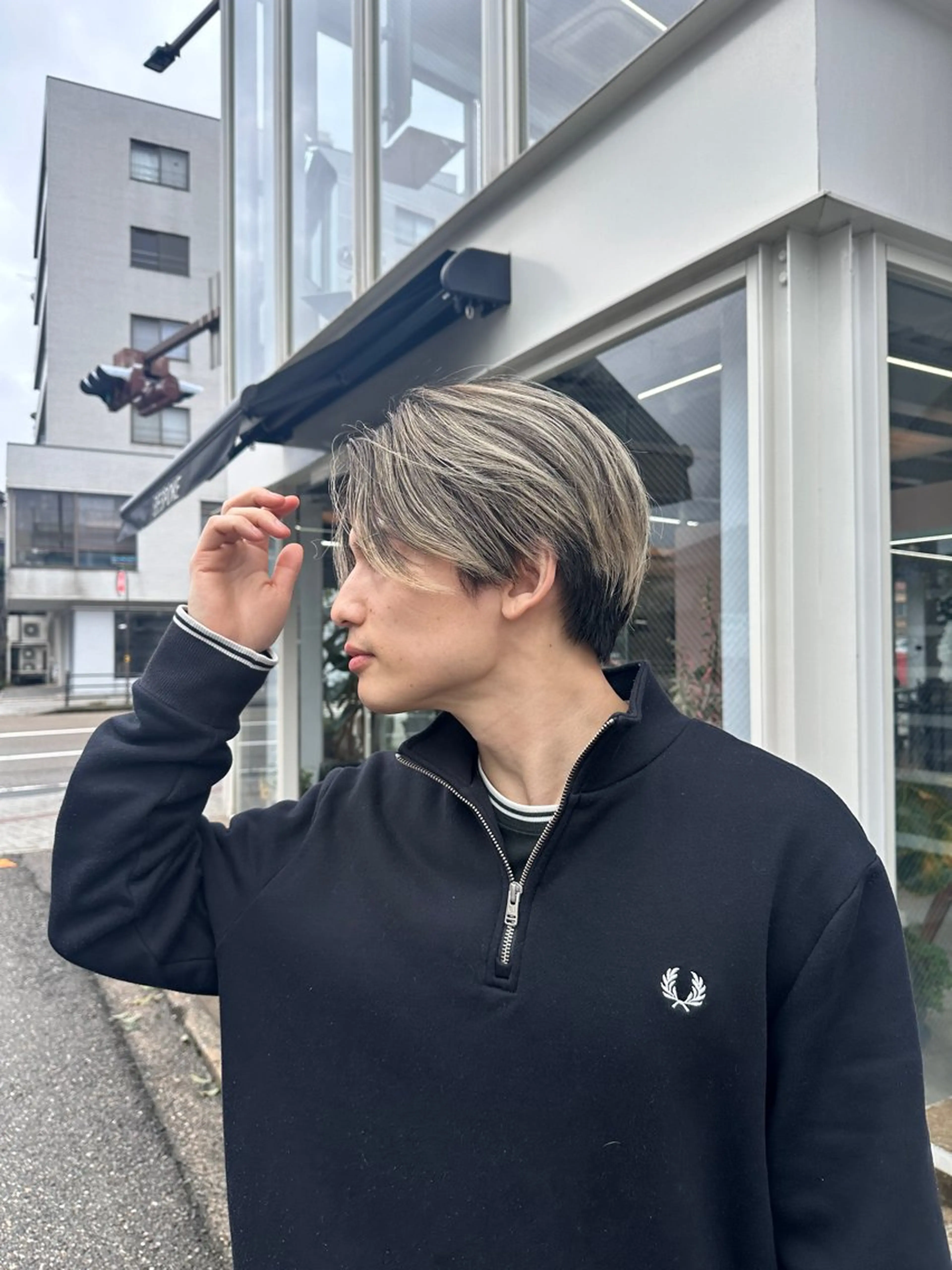 ショート カラー メンズ ボブ/ぱつっとボブ/ 谷口 海星のヘアスタイル