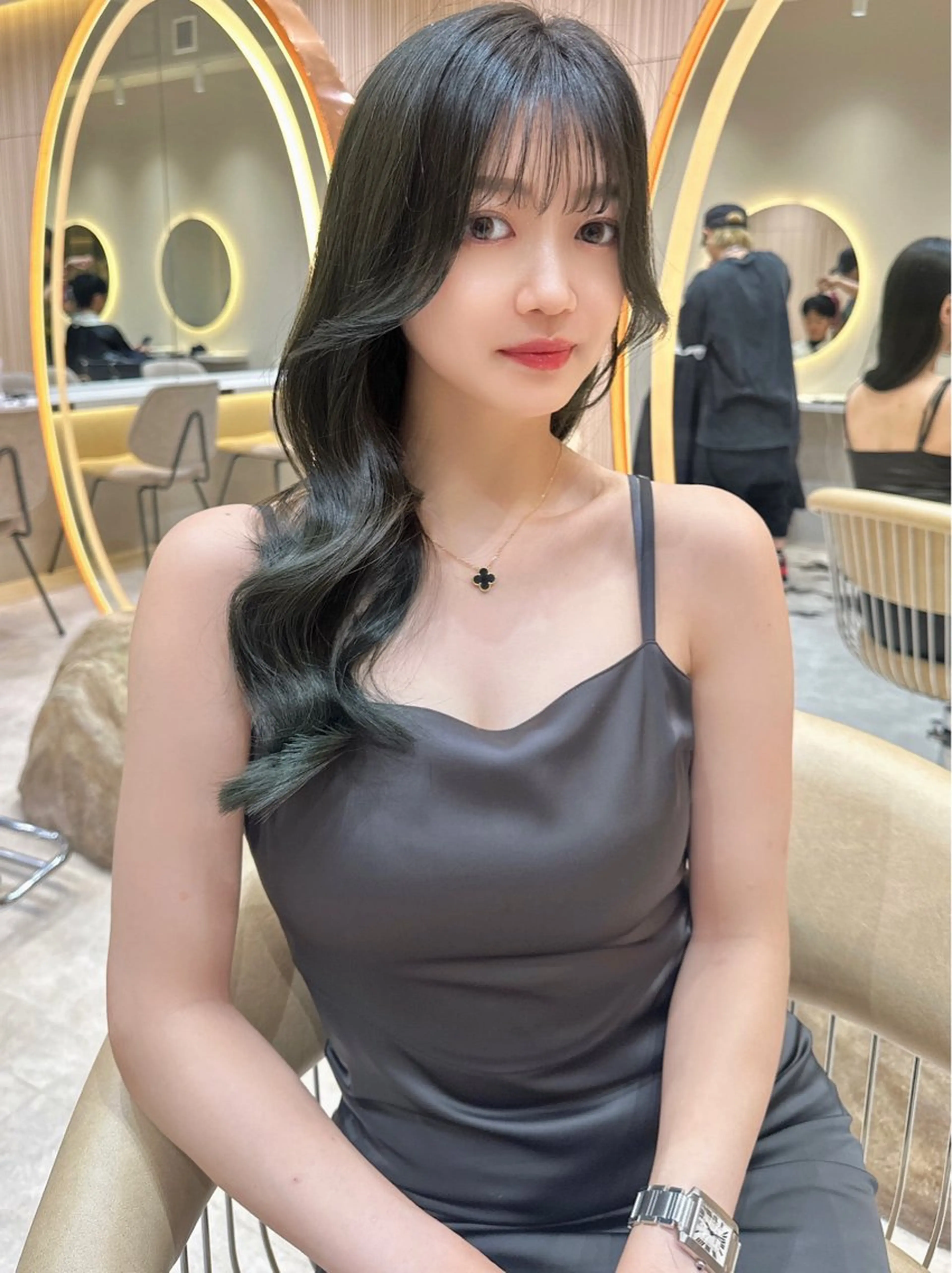 セミロング カラー カット ヘアカラー トリートメント レイヤー❣️縮毛矯 川村利幸のヘアスタイル