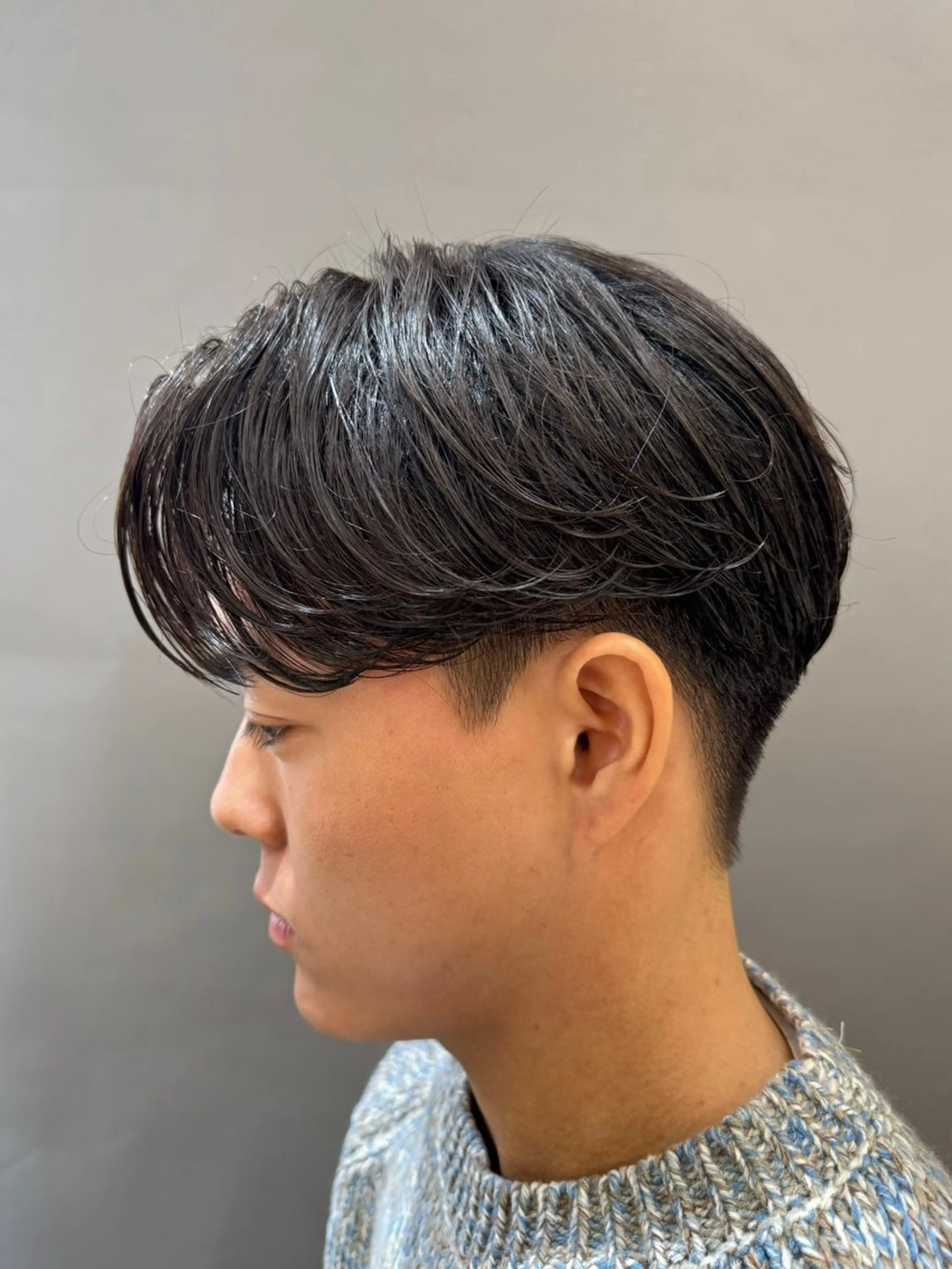 ショート パーマ メンズ センターパート メンズパーマ ニュアンスパーマ 横浜/レイヤー/ カネコのヘアスタイル