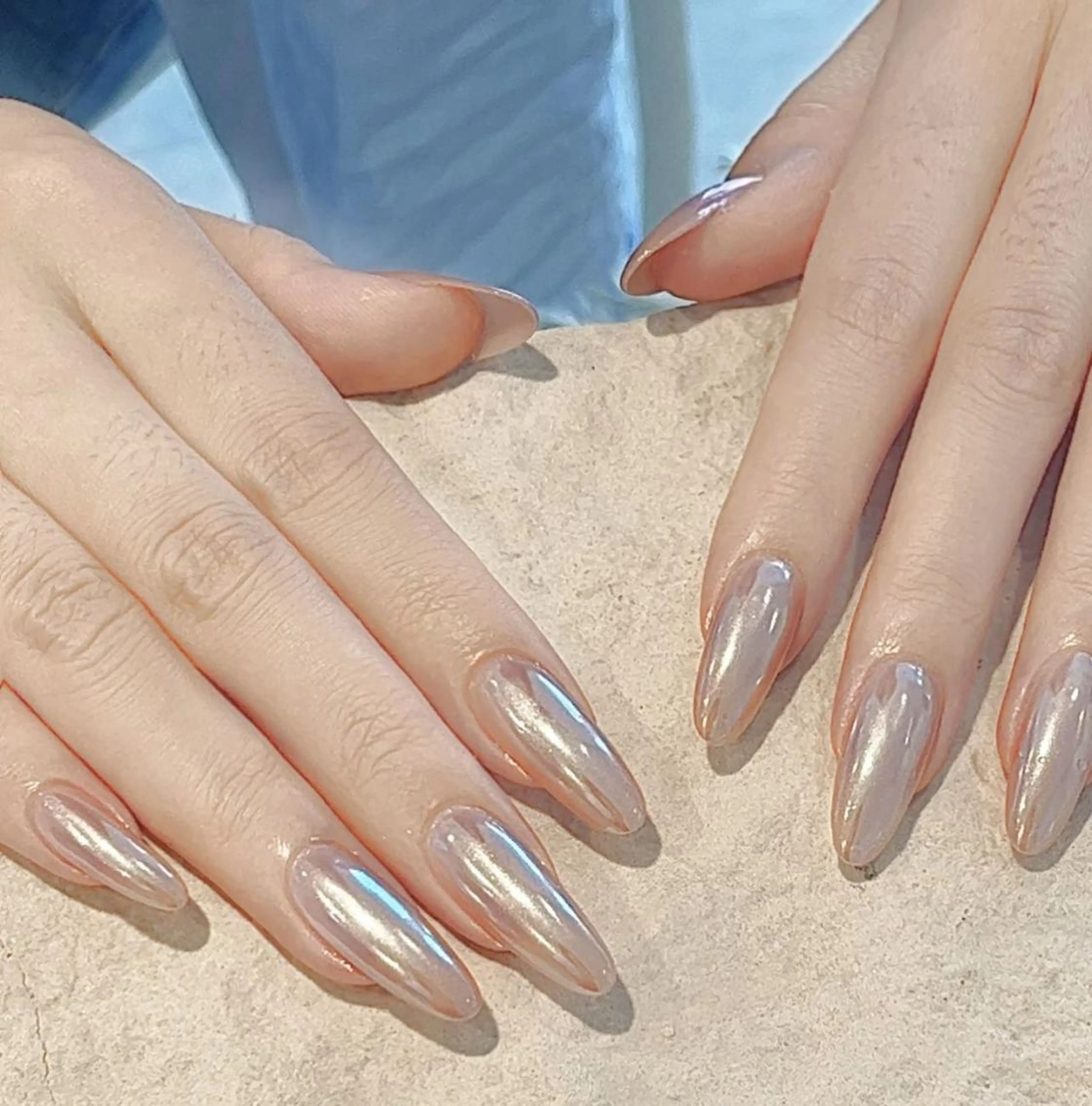 ネイル アートネイル 長さ出し ネイルチップ Queens ciciのネイルデザイン