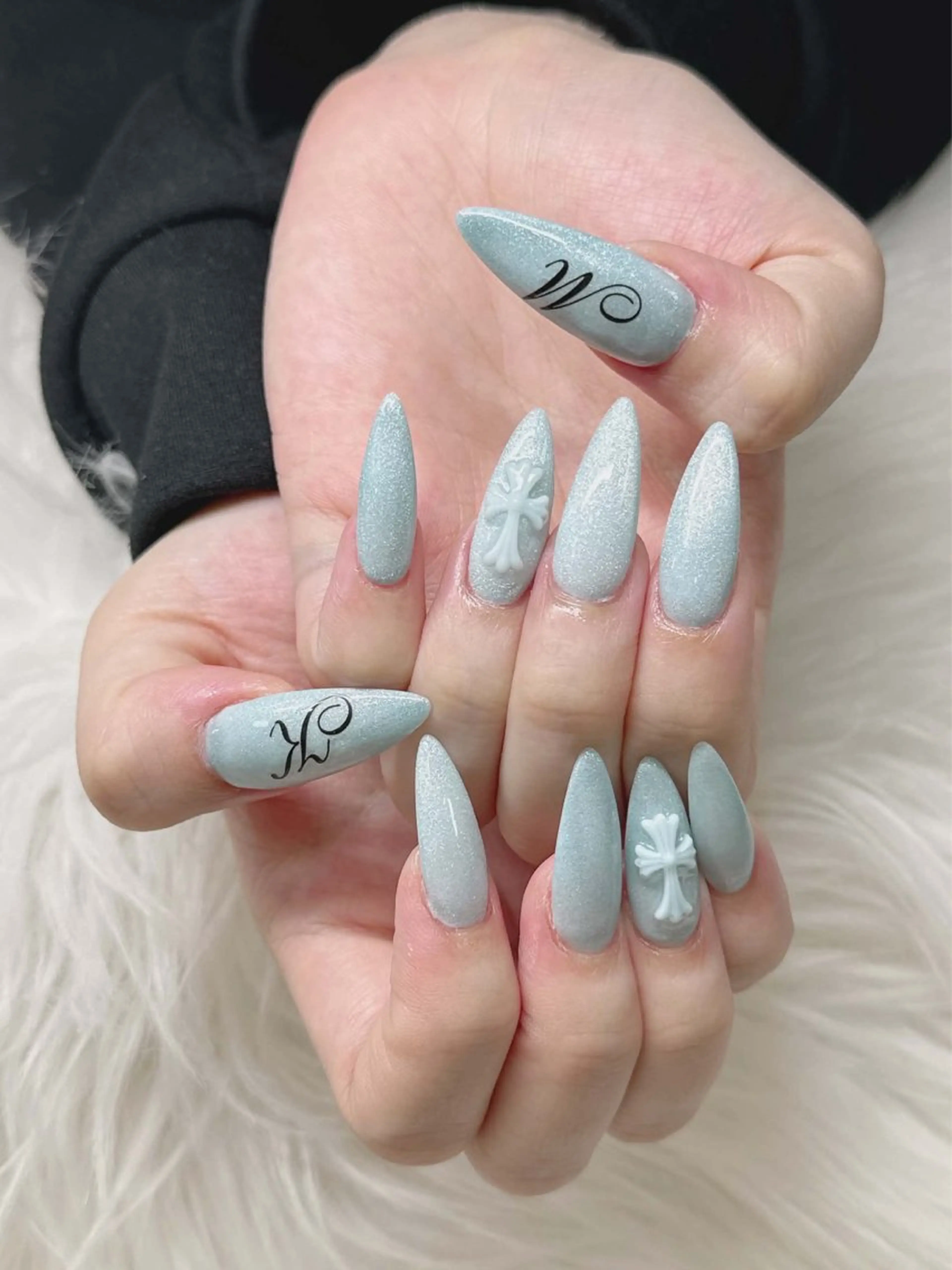ネイル 長さ出し グラデーション 卒業式 キラキラネイル マグネットネイル Lee Nailsのネイルデザイン
