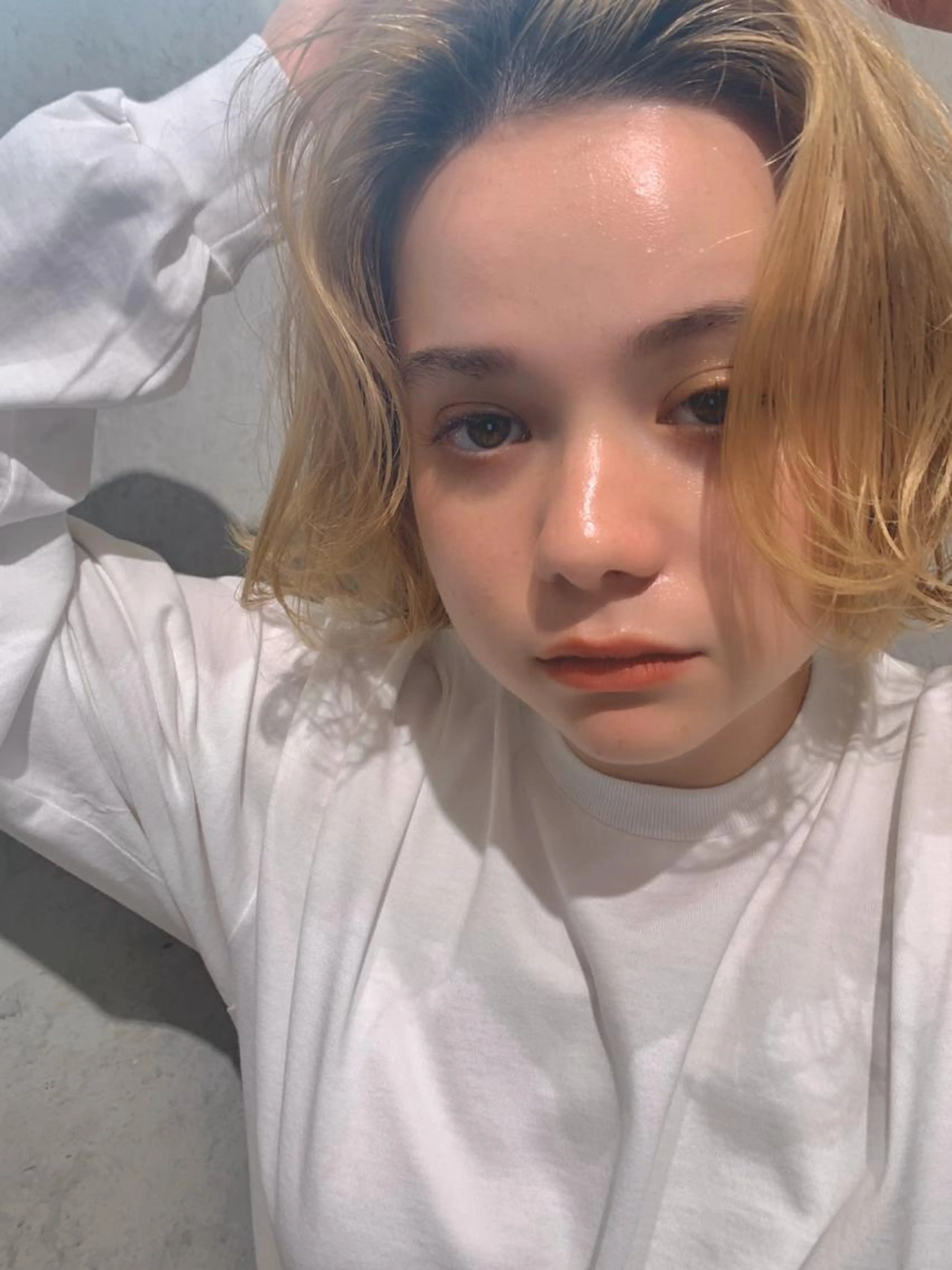 透明感たっぷり🌿ケアブリーチ付きダブルカラー＋トリートメントの写真