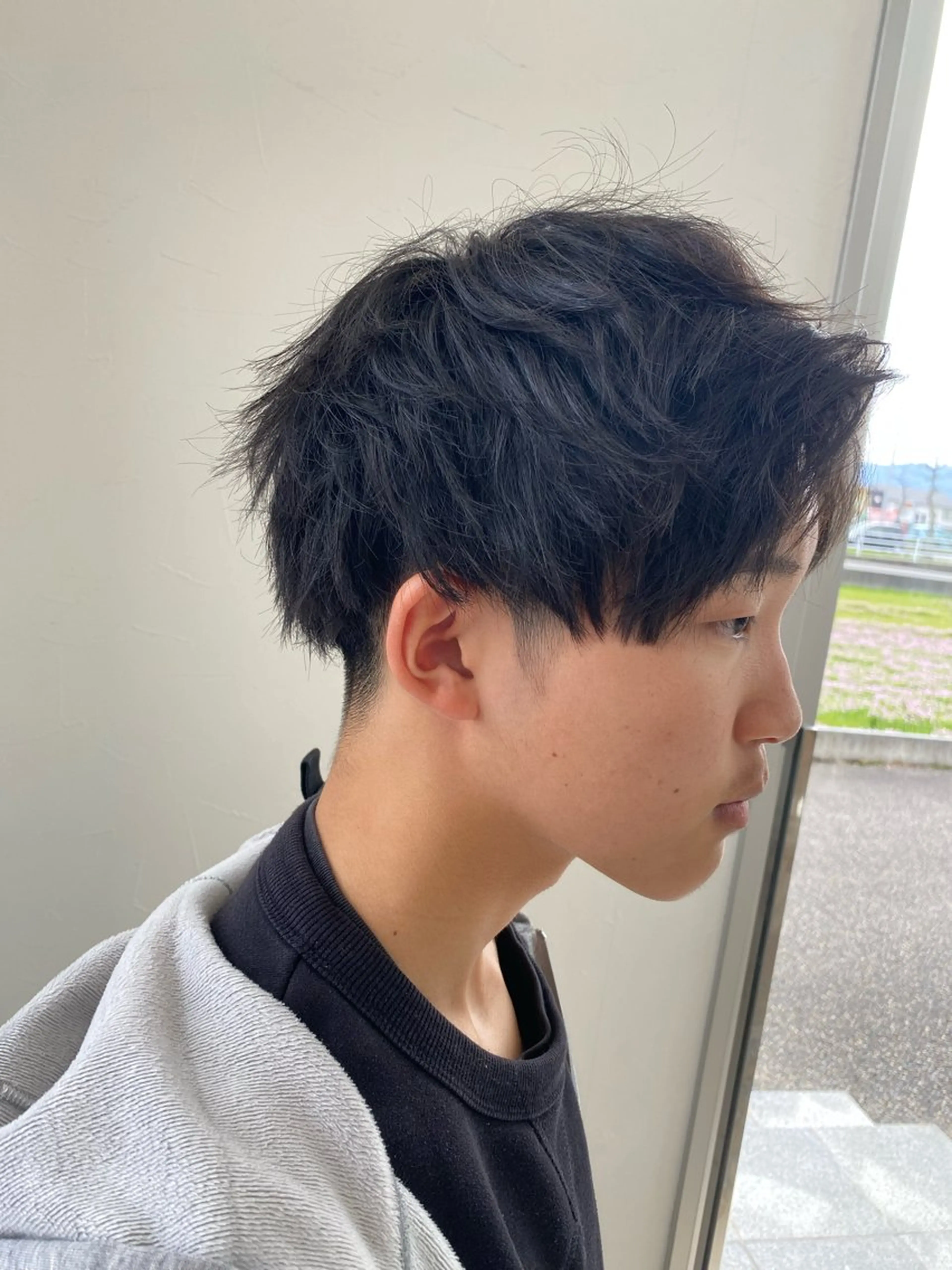 ミディアム メンズ 神戸 蒼司のヘアスタイル