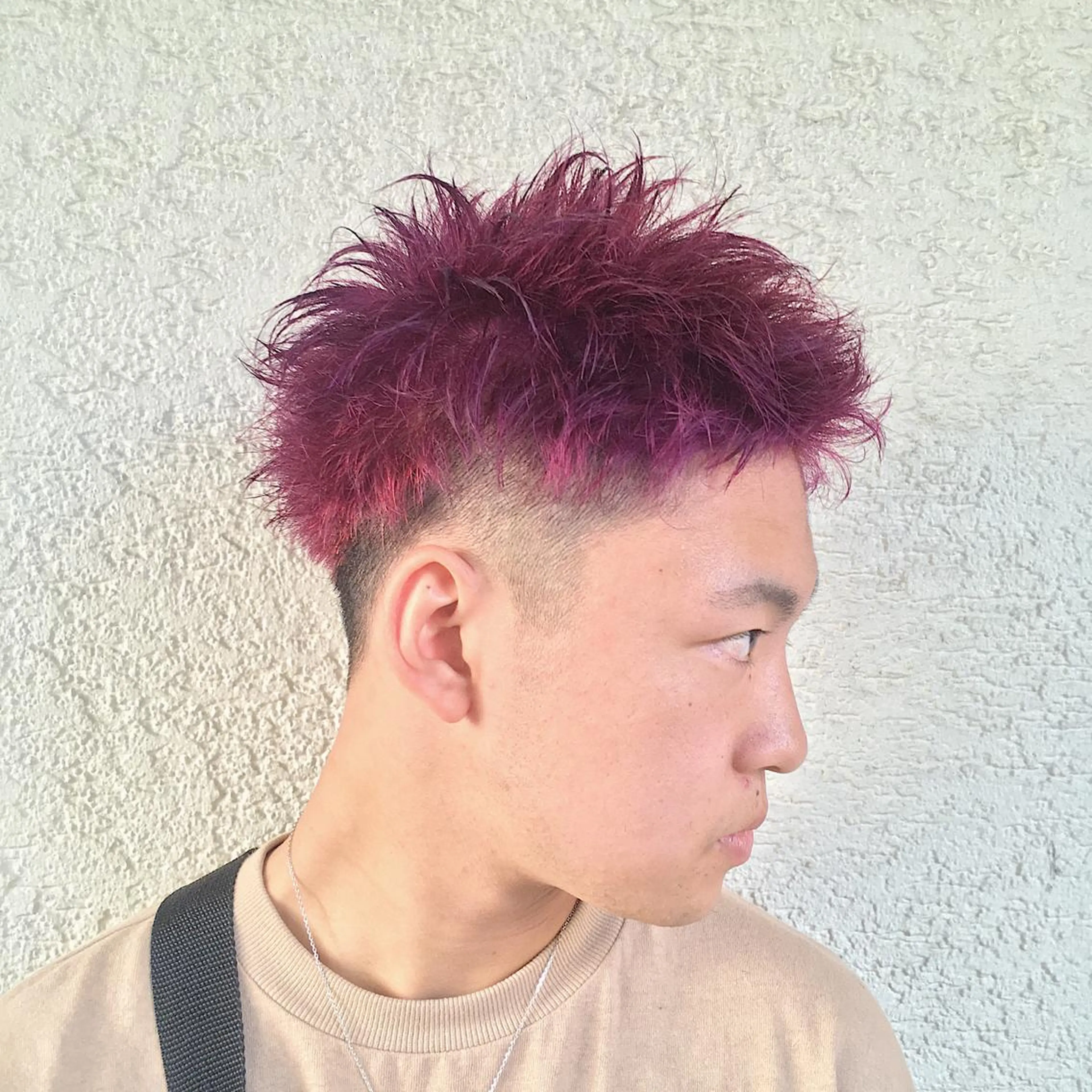カラー メンズ フェードカット メンズハイトーン ハイトーンカラー メンズサロン rootのヘアスタイル