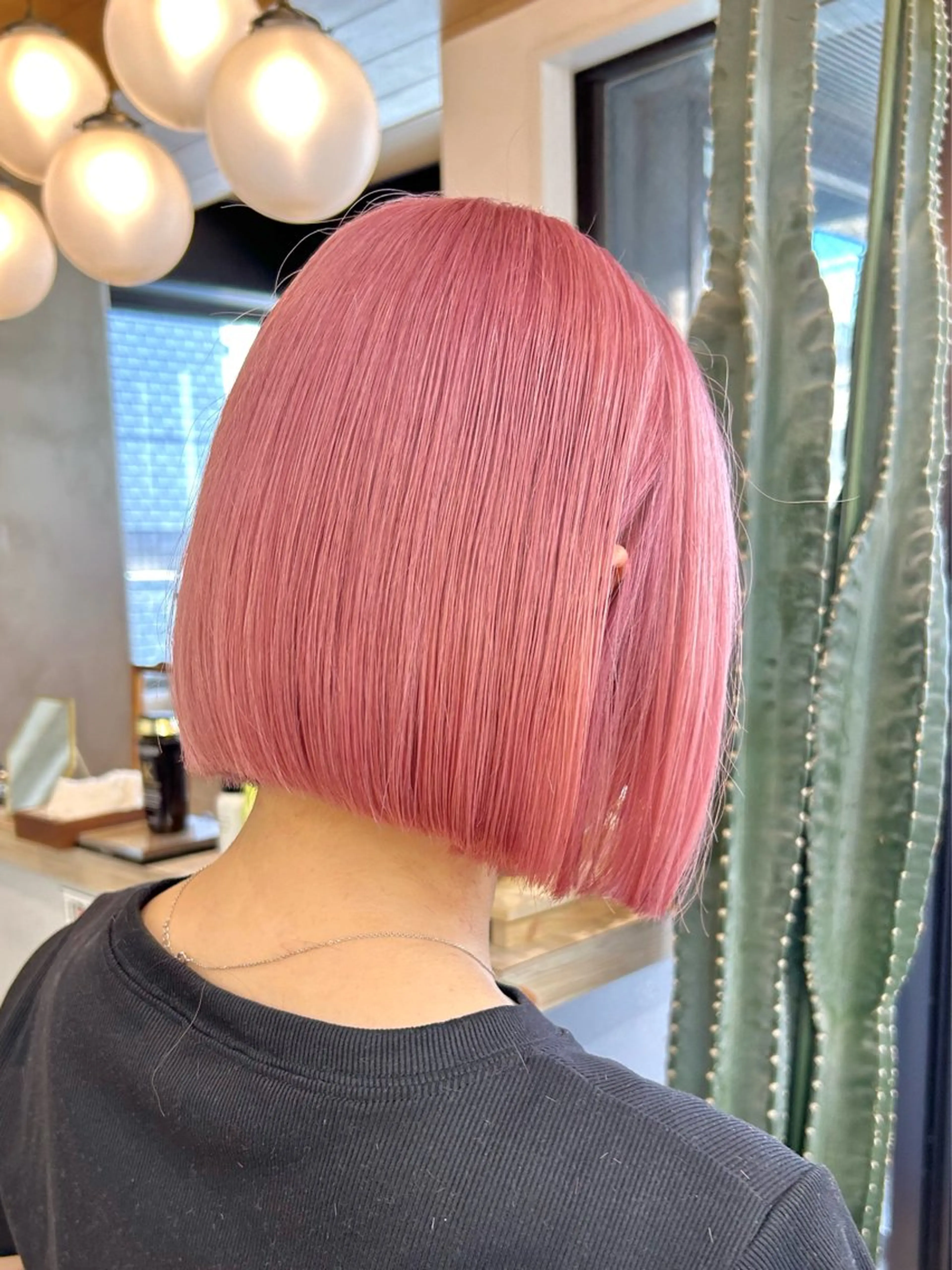 ショート カット ヘアカラー トリートメント 🩵縮毛矯正/ブリー チ/髪質改善/いつかのヘアスタイル