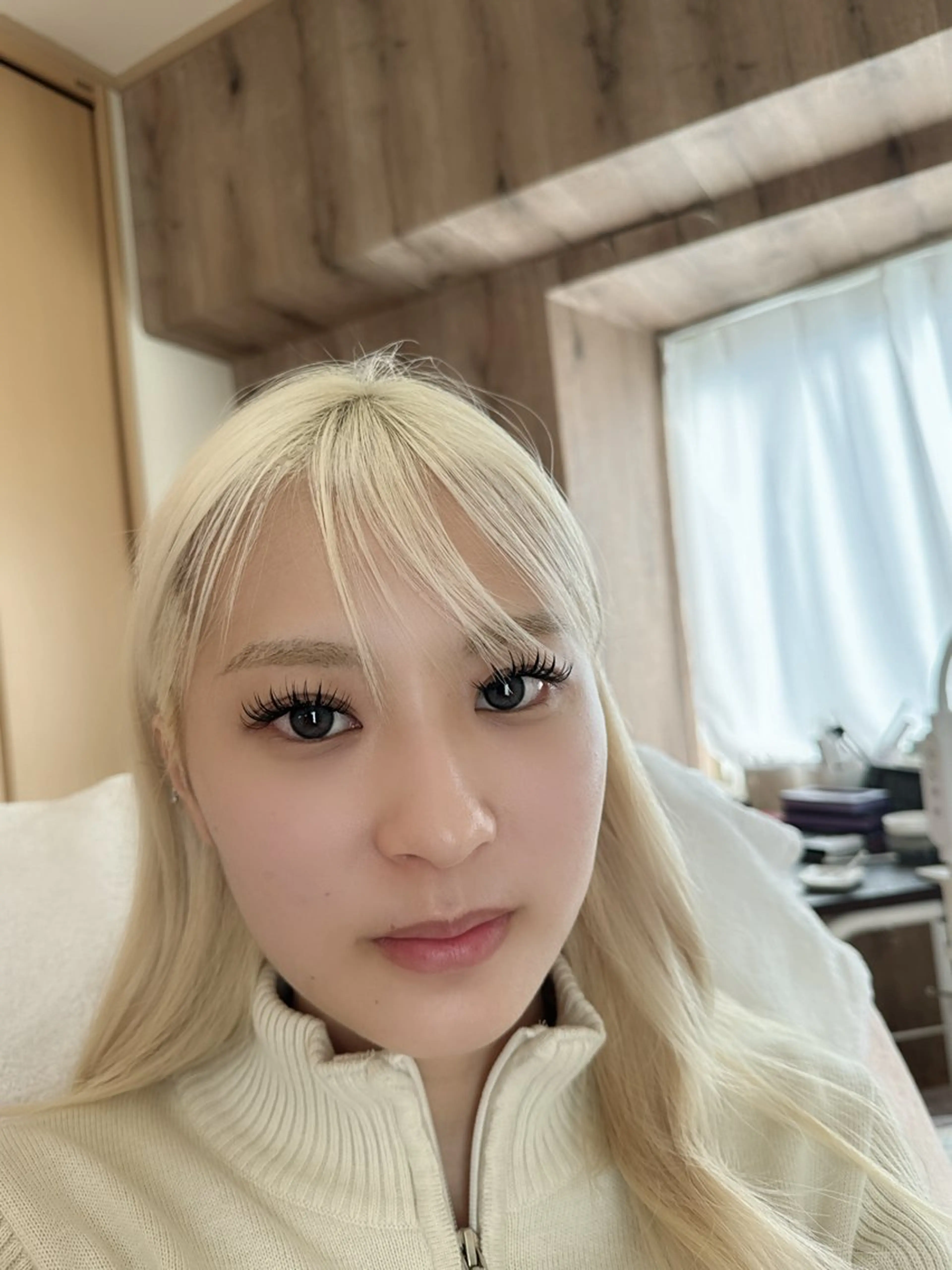 マツエク・マツパ バインドロック ゴージャス 伊藤名紬 マツエク専門のマツエク・マツパデザイン