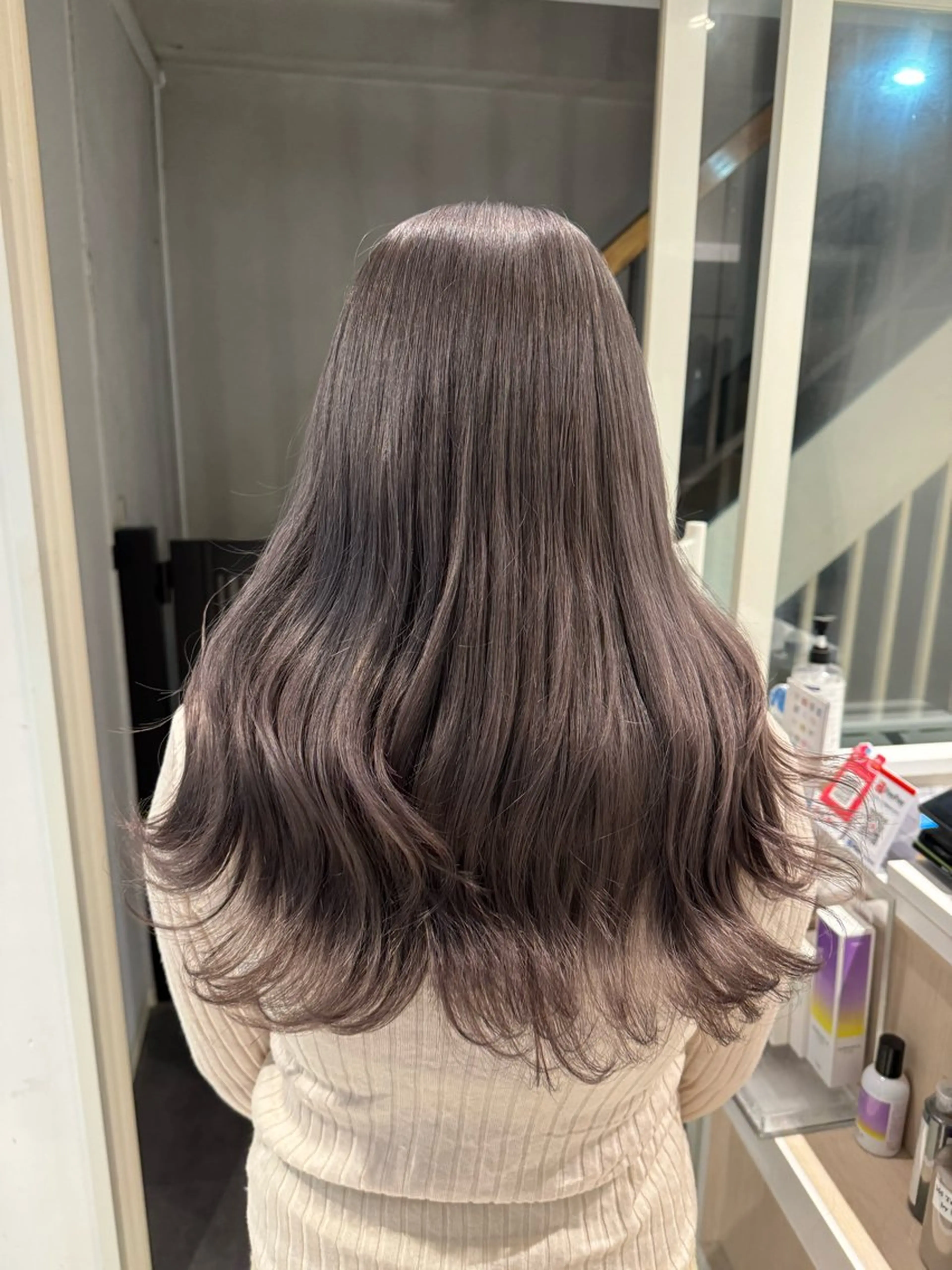 ロング カラー グレージュ ラベンダーカラー ラベンダーグレージュ ラベンダーグレー 🌈評価No.1🌈 艶髪カラー❌エクステのヘアスタイル