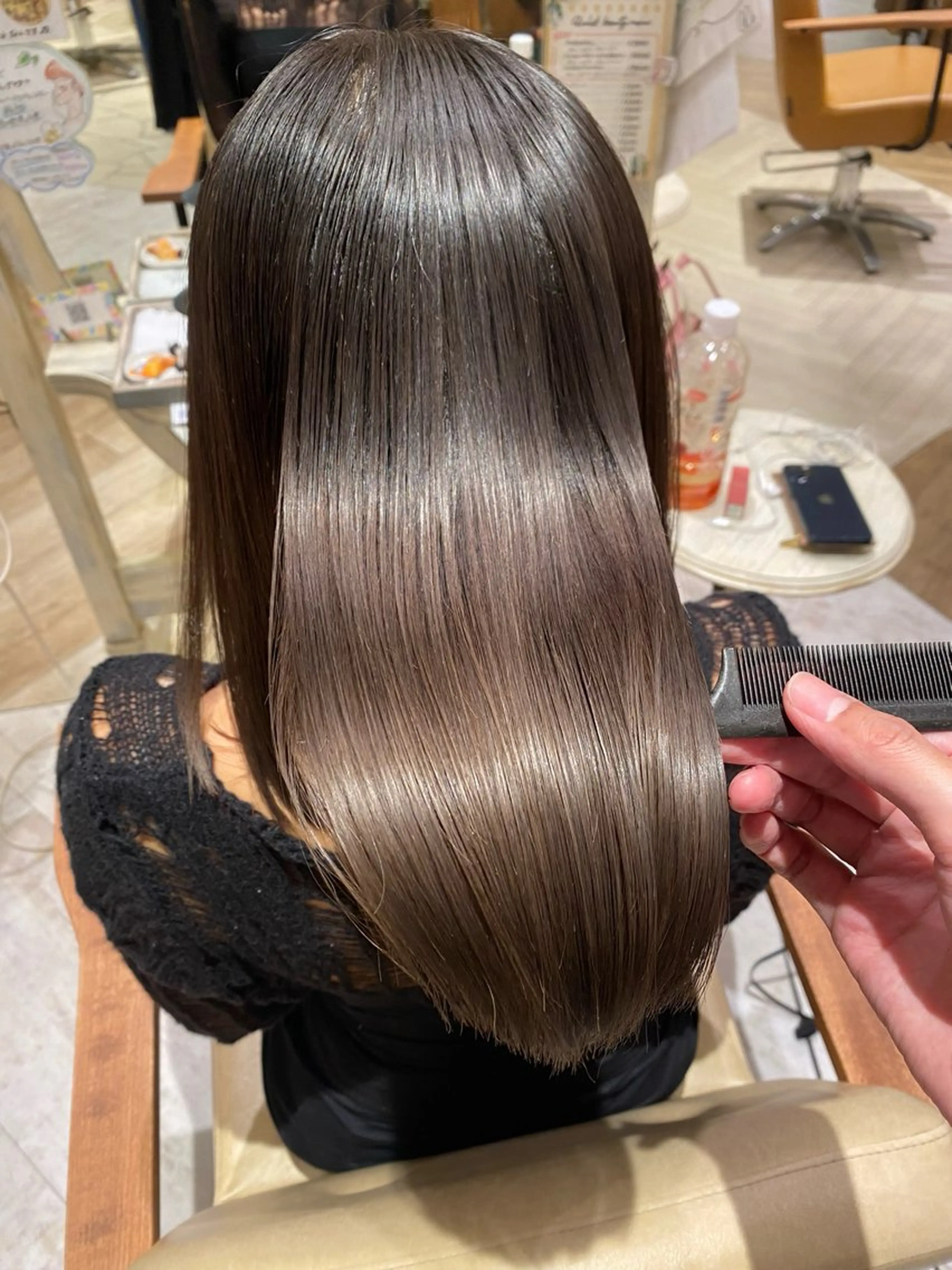 【髪がボロボロ…一度で綺麗にしたい方必見】🙏✨urupoolオリジナル髪質補正トリートメント⭐️＋質感改善カット✨の写真