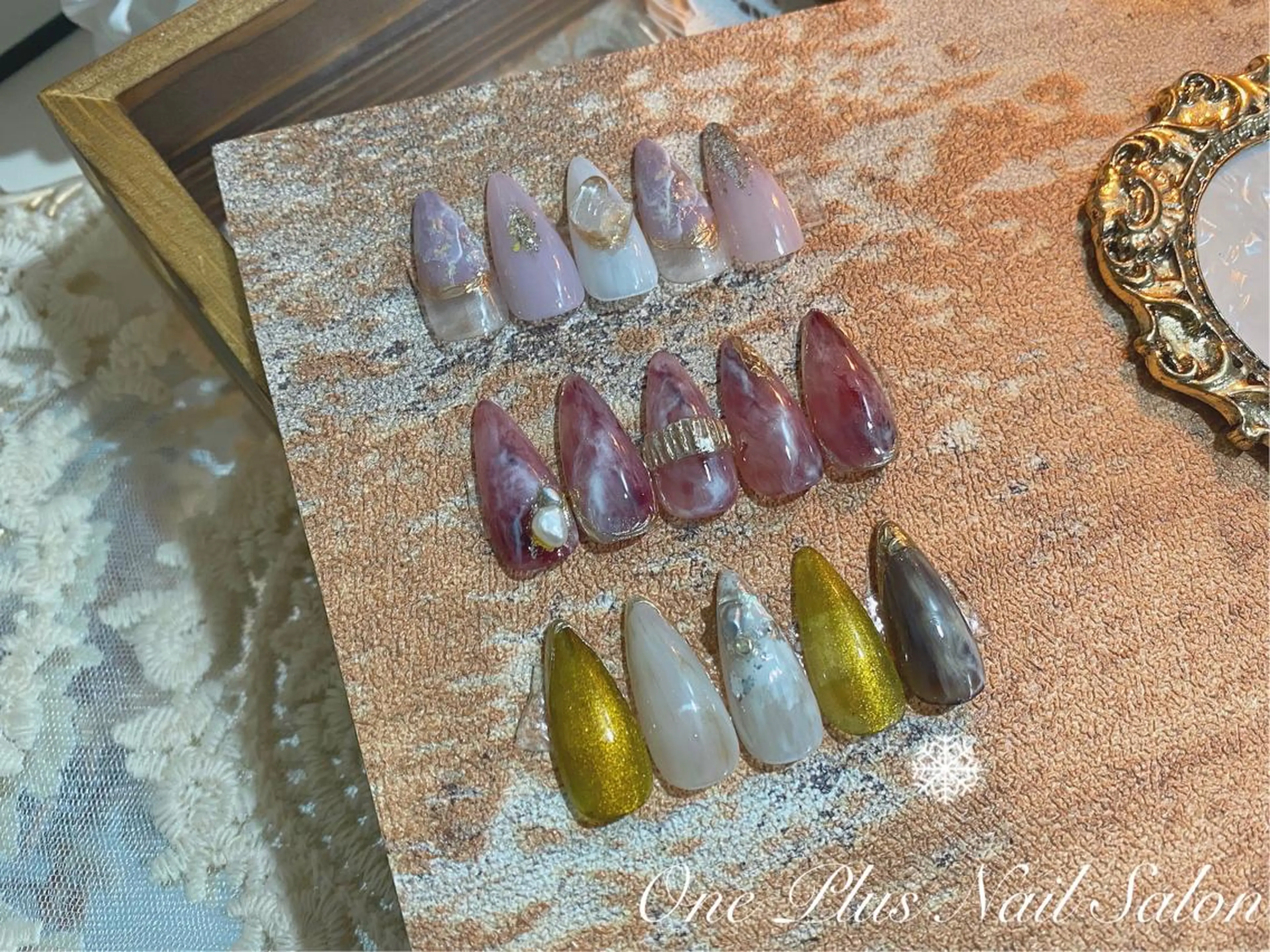 ロング カラー ネイル ニュアンスネイル ハンドネイル One Plus Nail Salonのネイルデザイン