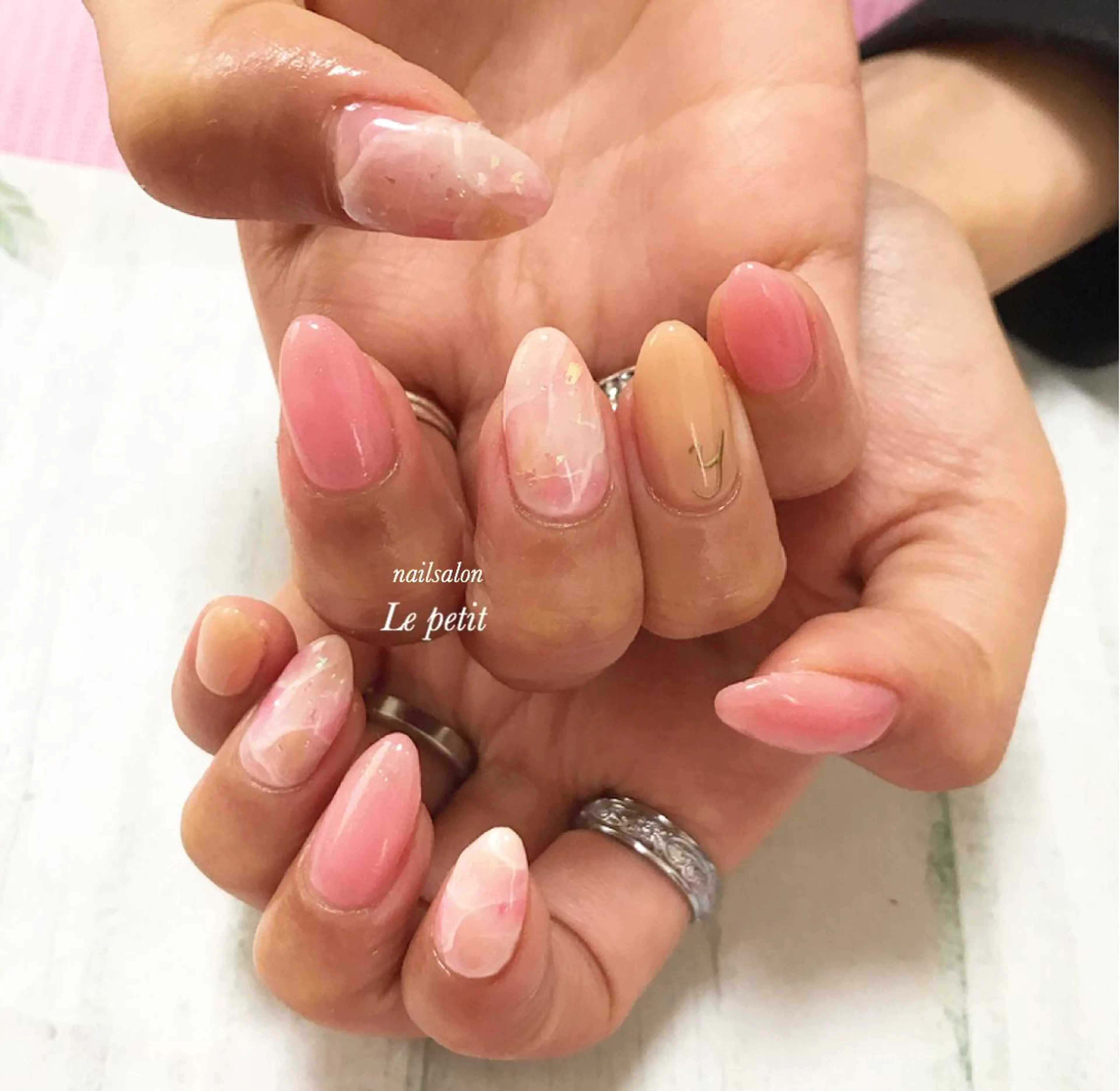 ネイル 石野 広佳のネイルデザイン