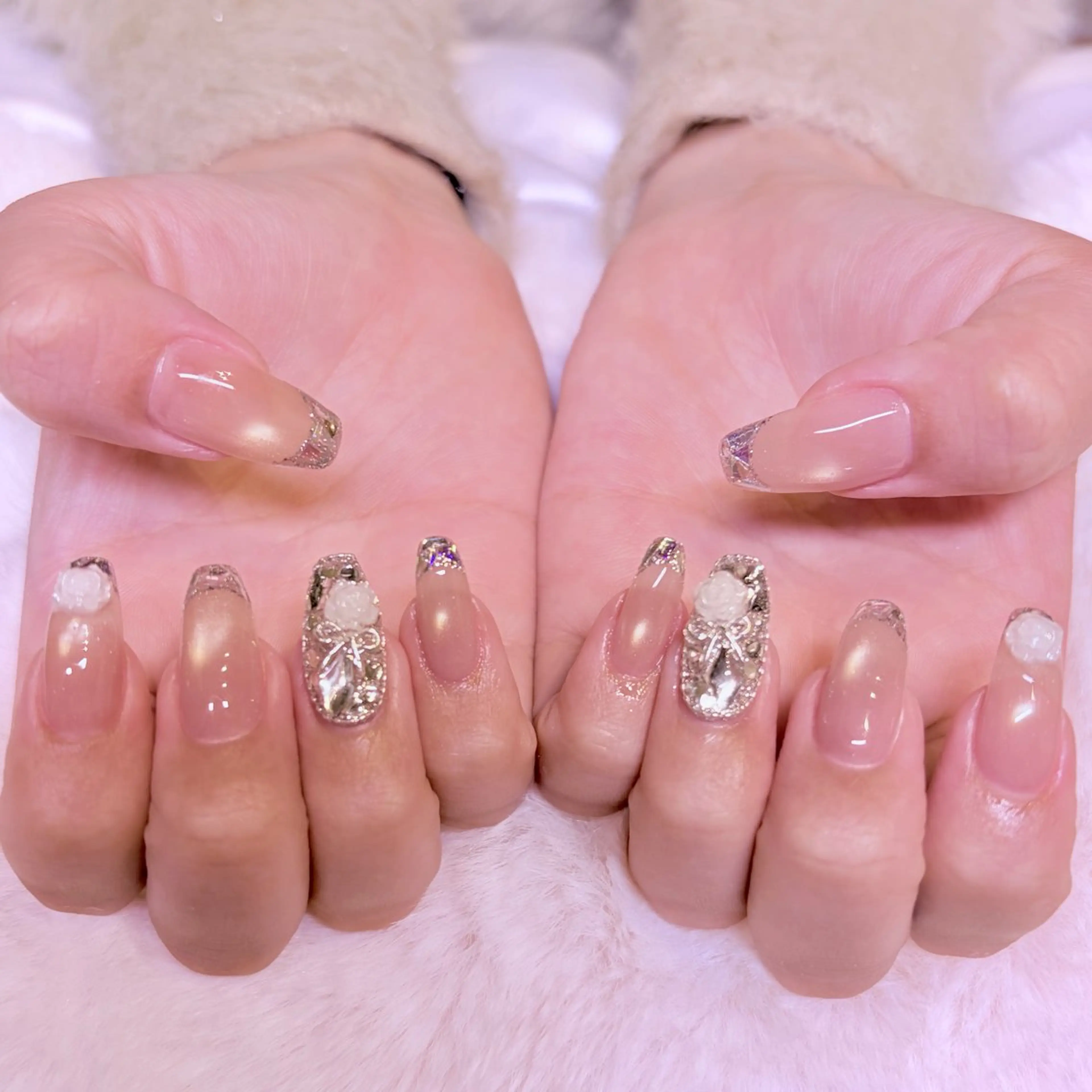 ネイル フレンチネイル ハンドネイル nail salon e'mu💐のネイルデザイン