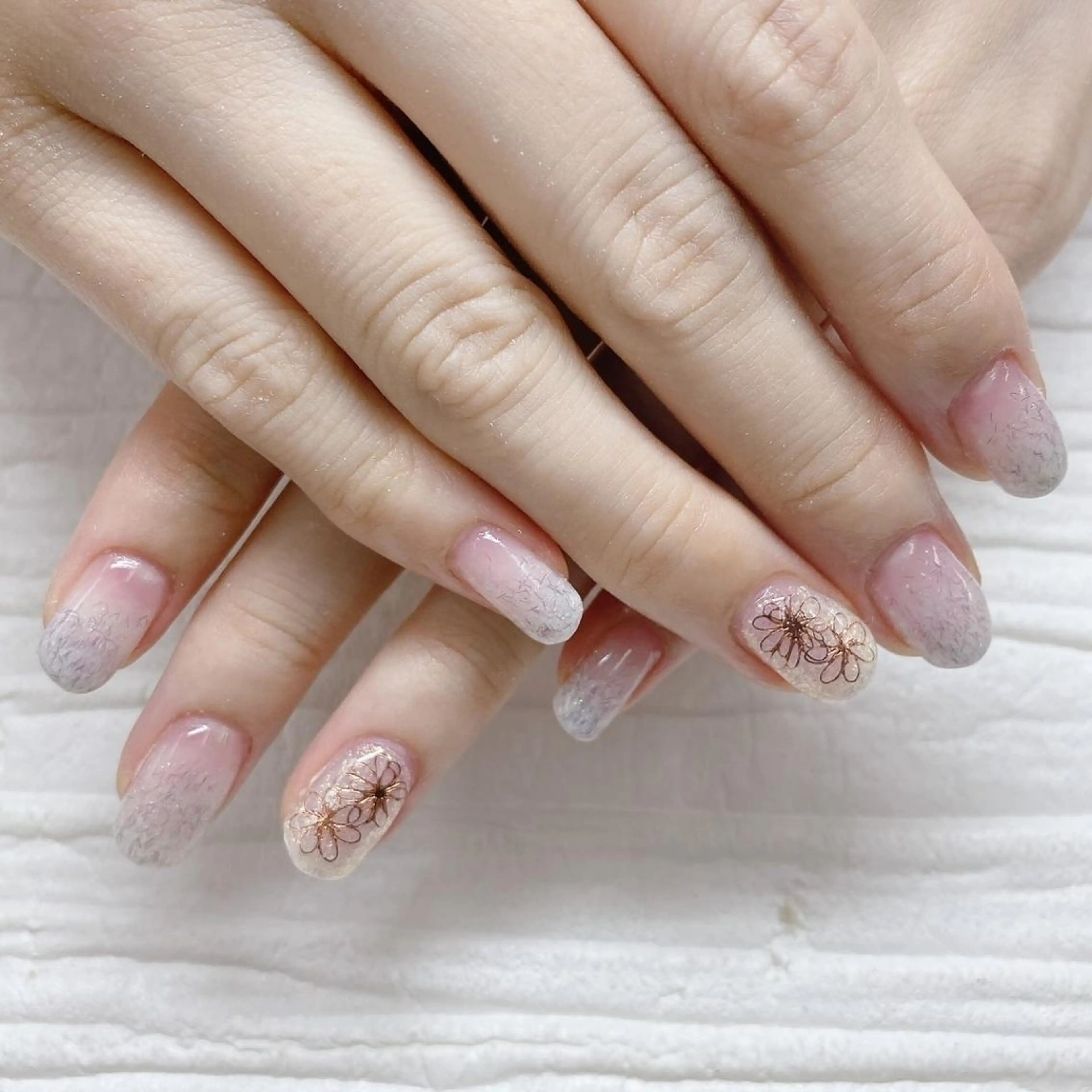 ネイル Nail salon Honey Beeのネイルデザイン