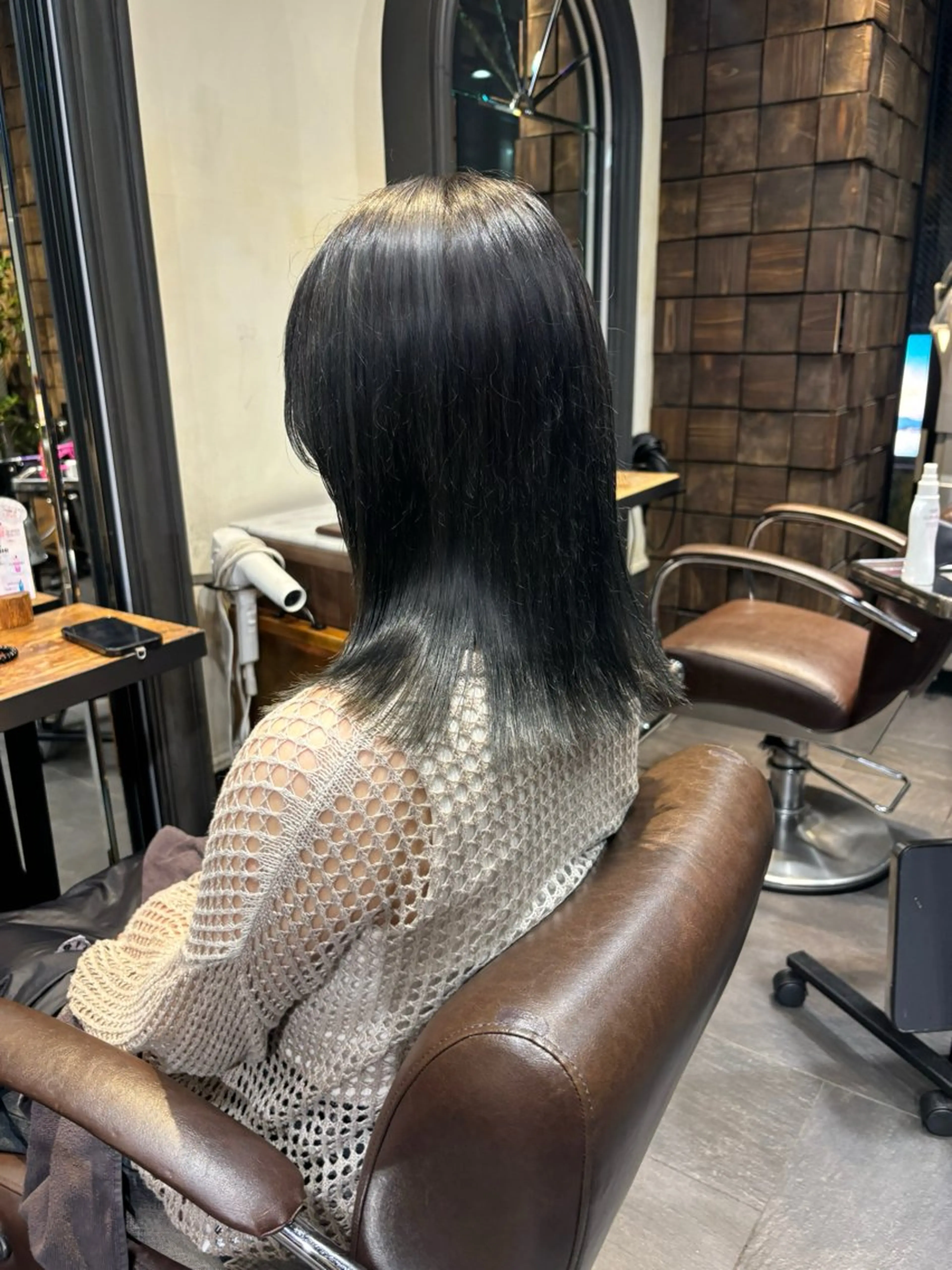 ミディアム アッシュ アッシュグレー MINXginza タイラミユネのヘアスタイル