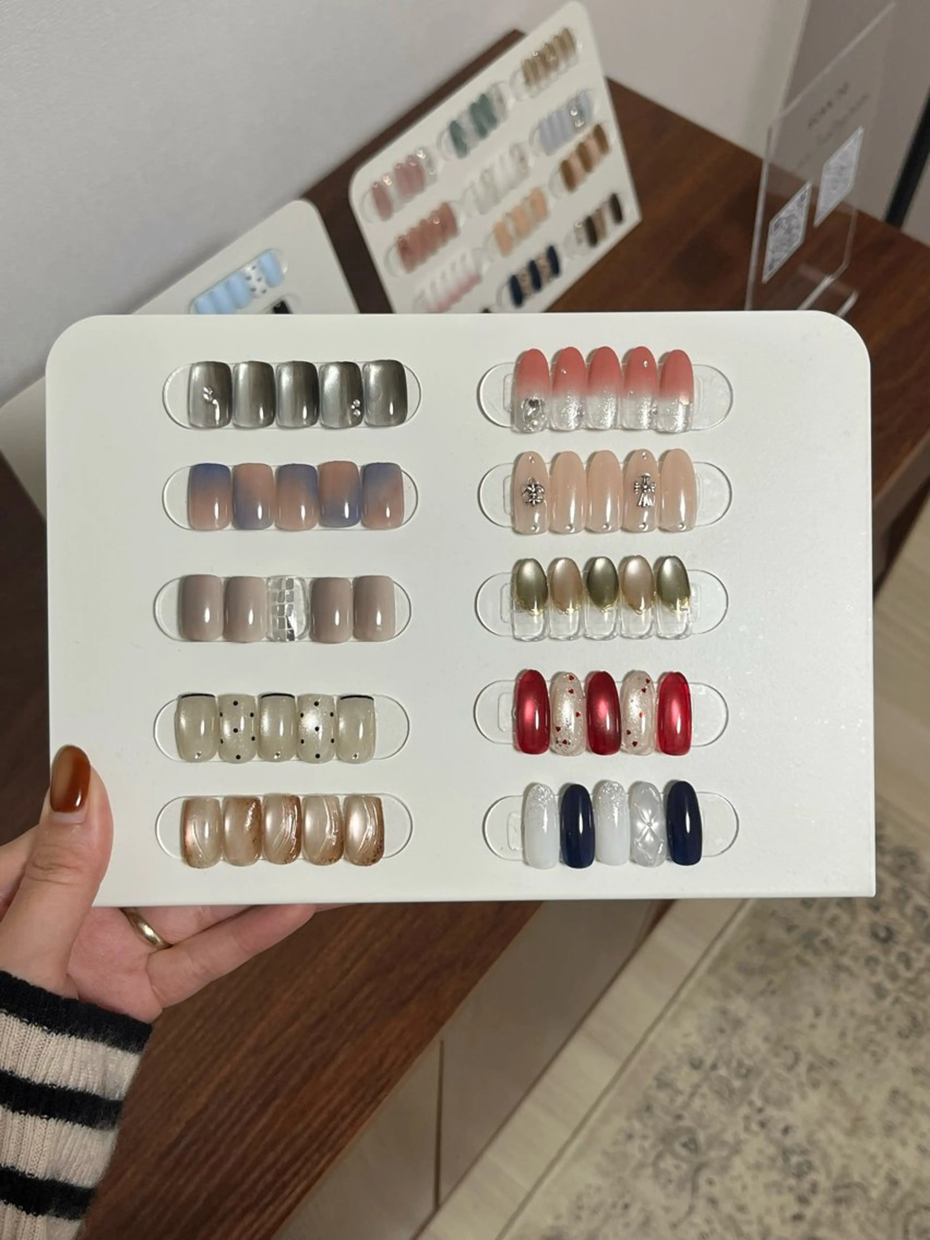 ネイル le'a所属・miya .のネイルデザイン