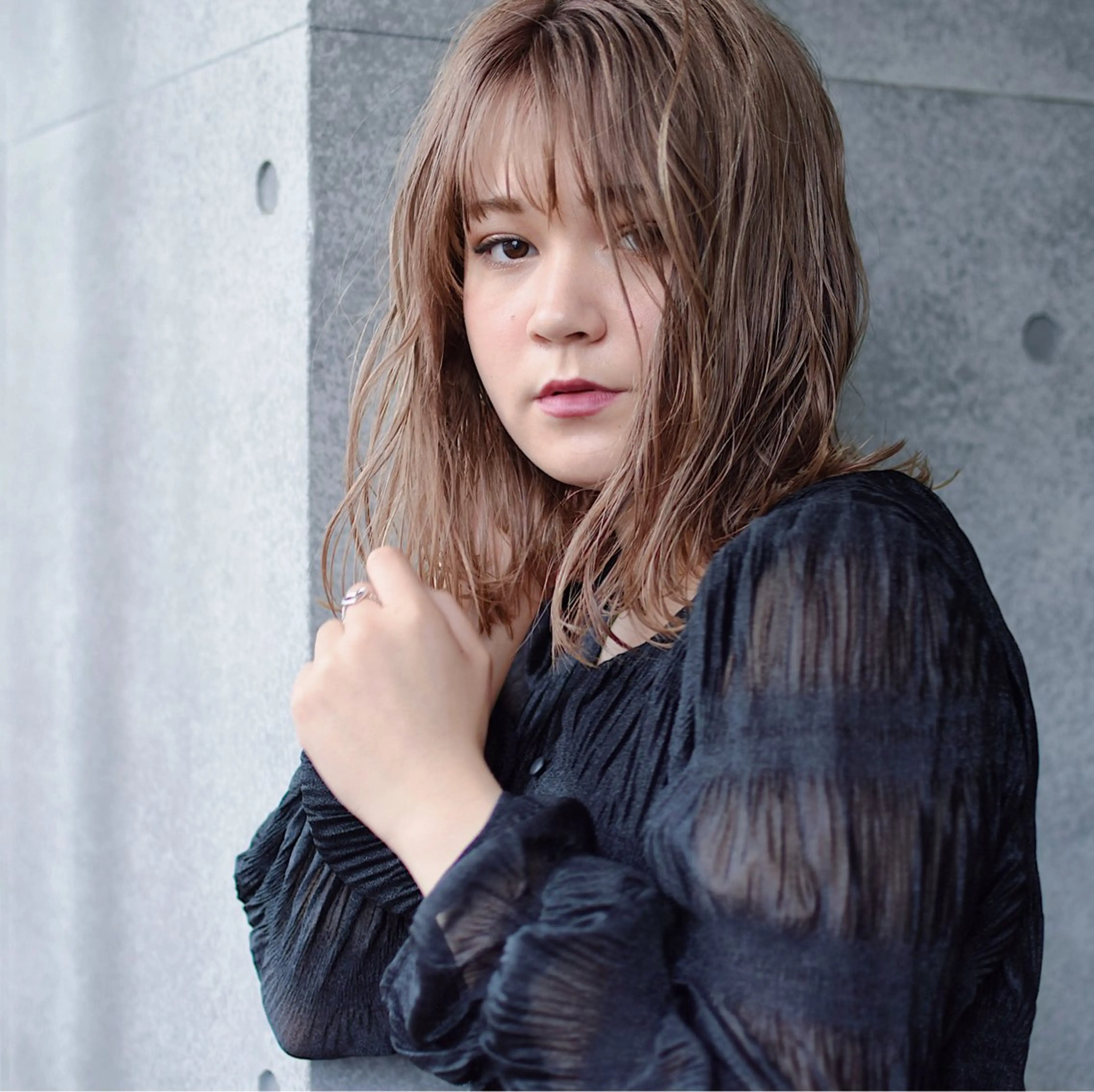 セミロング カラー イルミナカラー トリートメント SALOWIN武蔵小杉所属・クスノキ ヤスタカのヘアスタイル