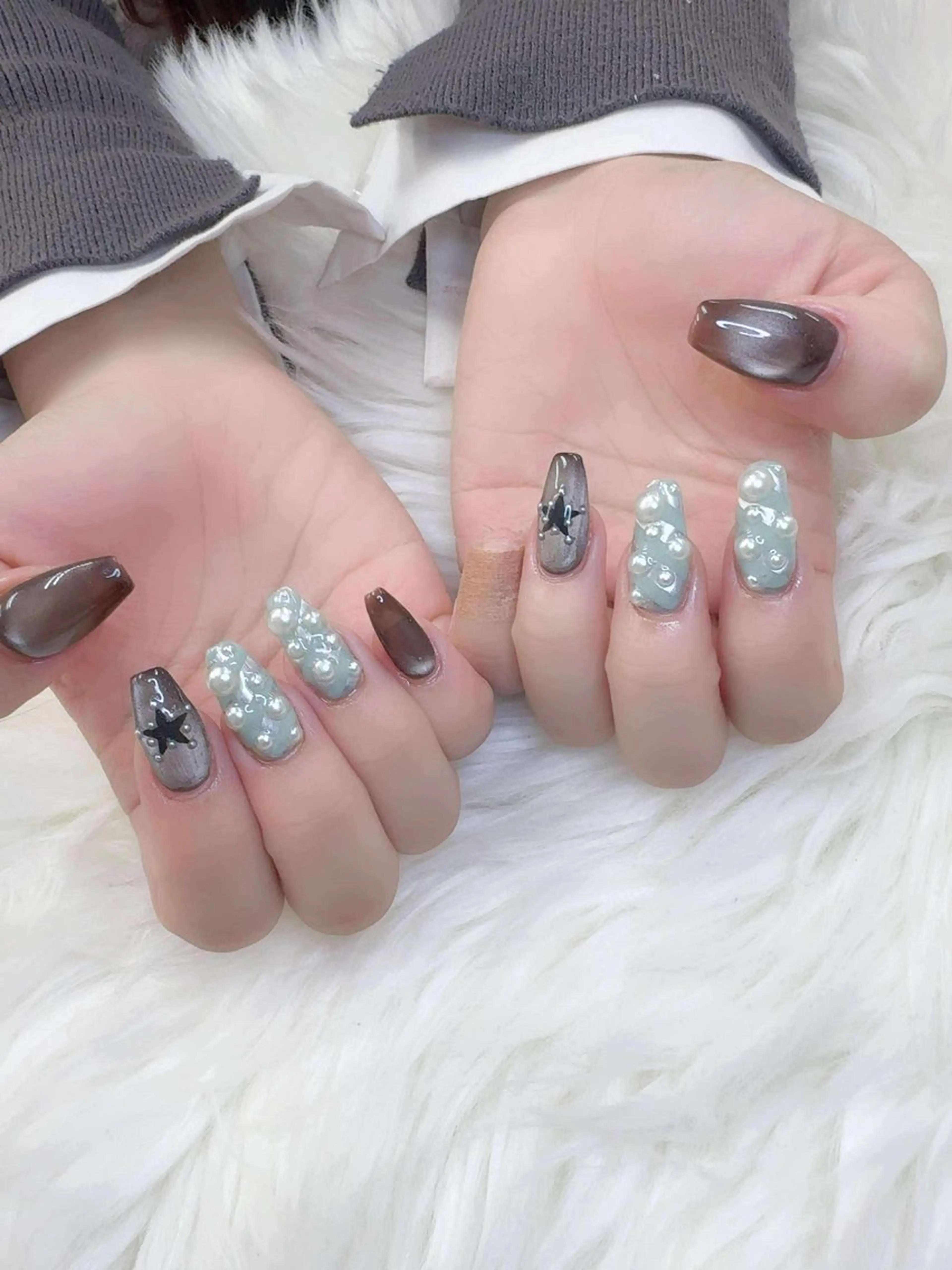 ネイル 成人式 フレンチネイル グラデーション 韓国ネイル マグネットネイル ハンドネイル Squen Nail 【持ち込みOK】のネイルデザイン