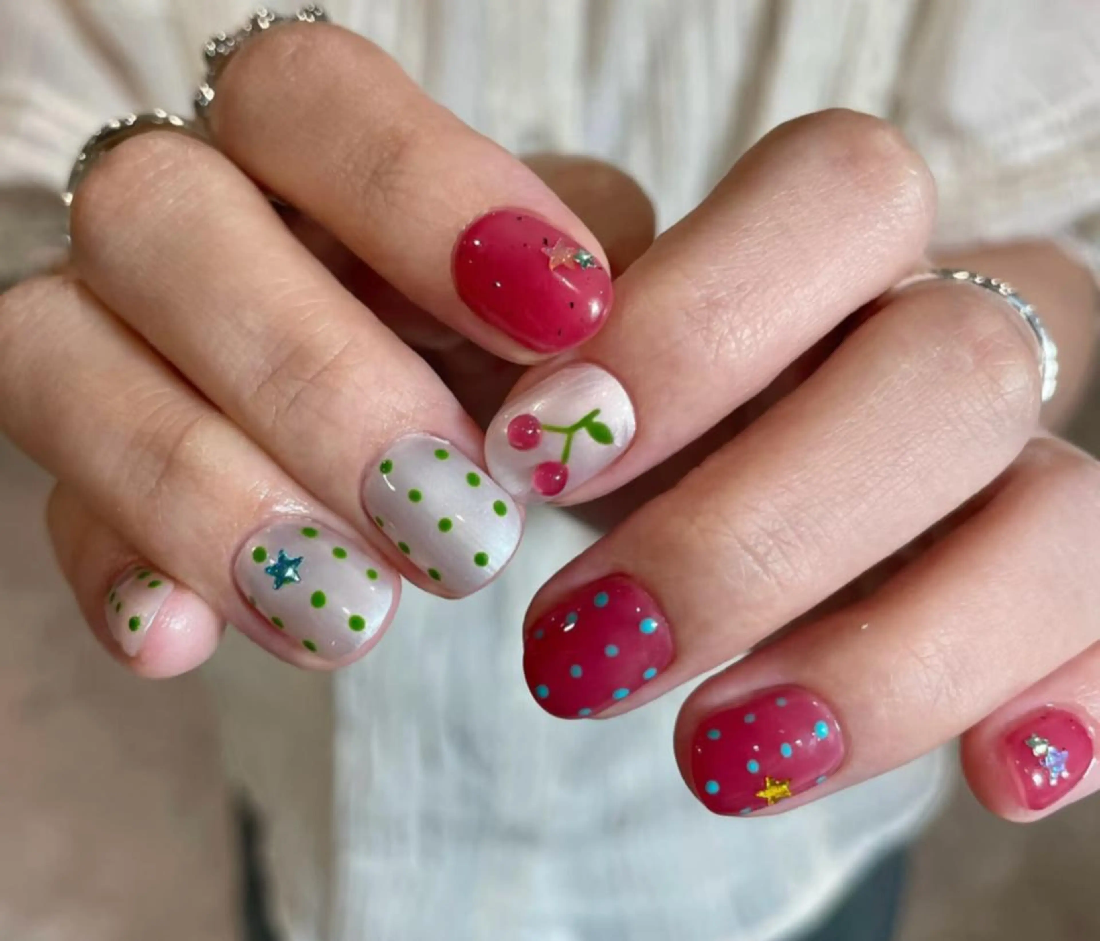 ネイル ハンドネイル ル ルのネイルデザイン