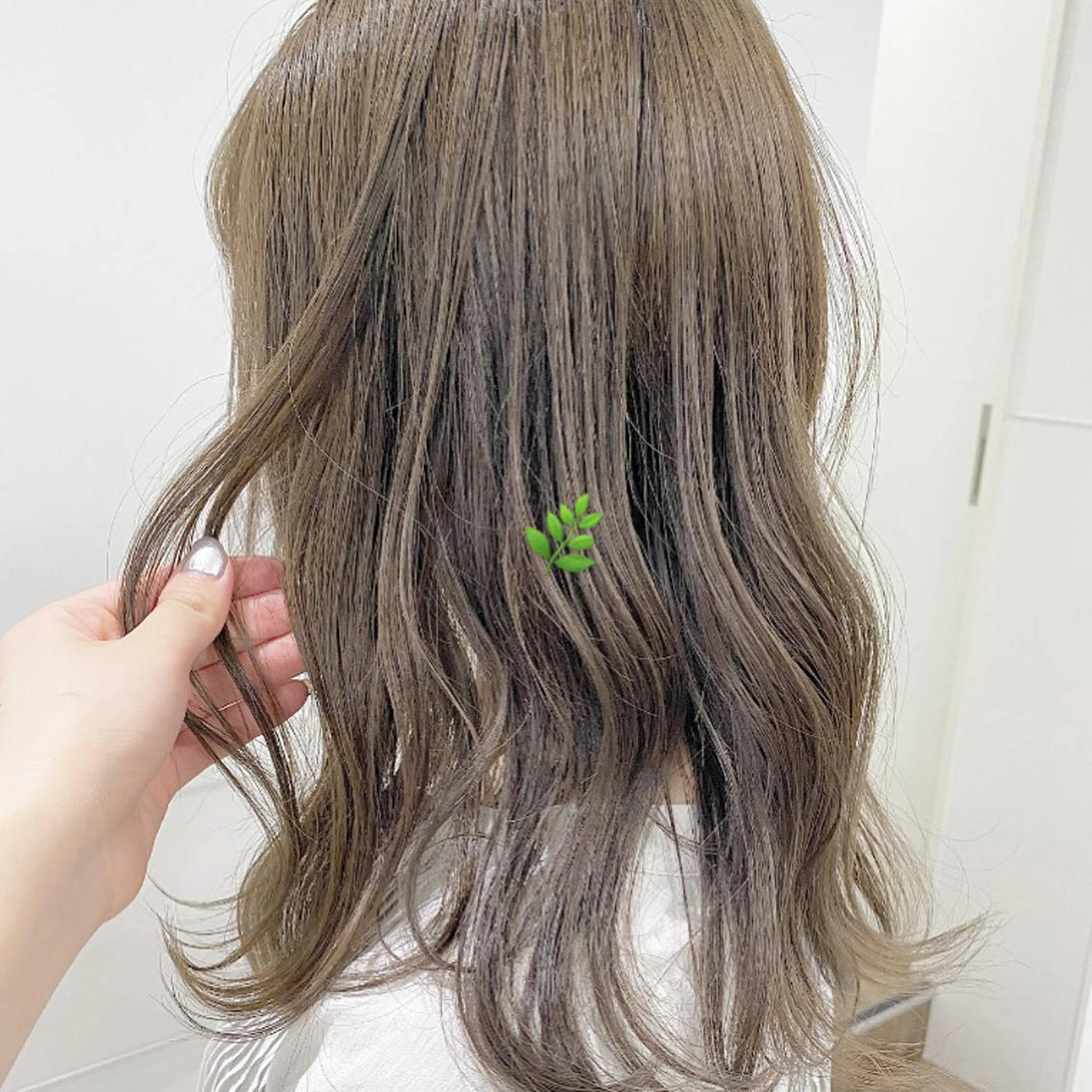 セミロング カラー ヘアアレンジ Amelie yunのヘアスタイル