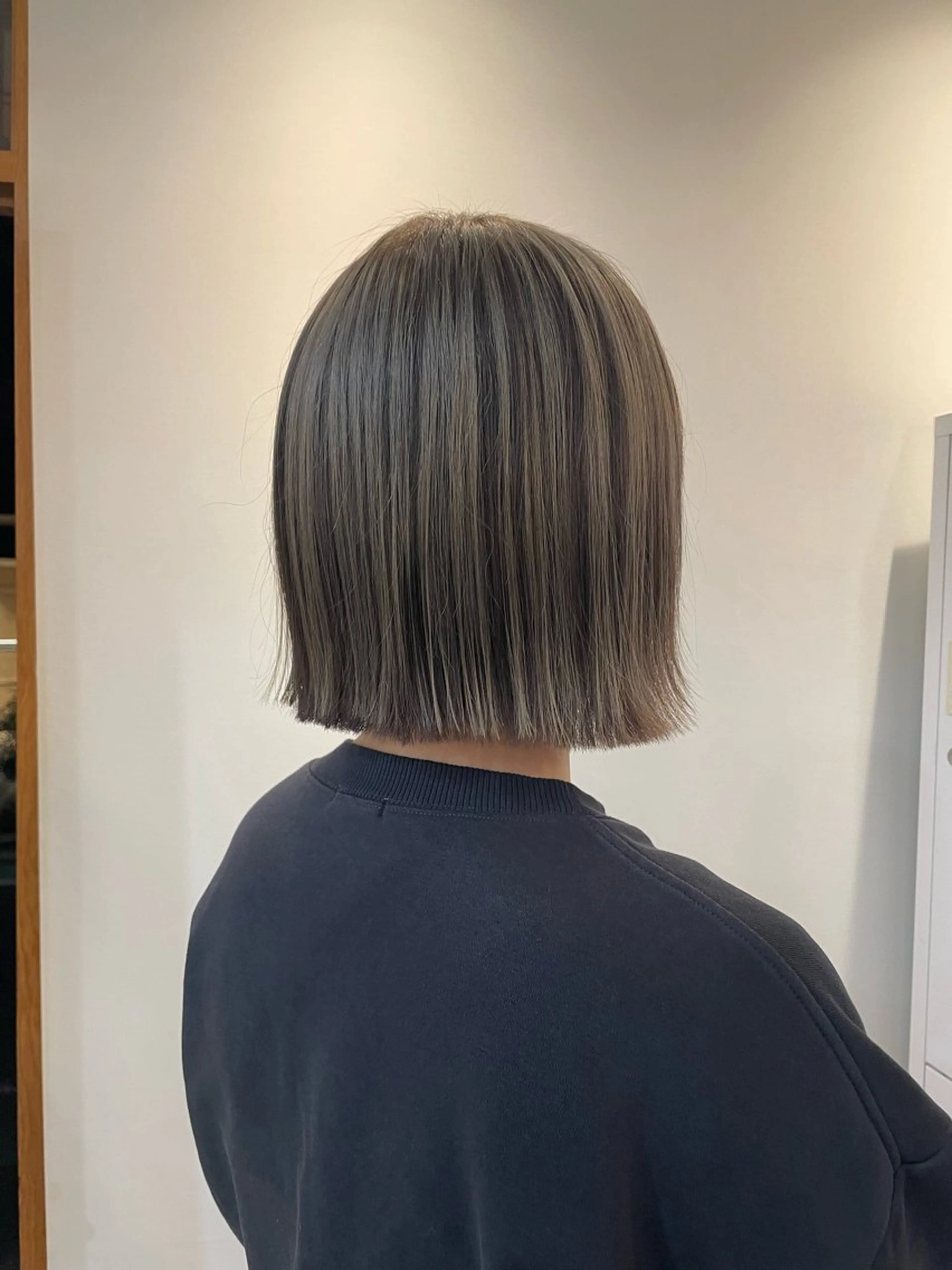 ミディアム カラー ブリーチ ヘアカラー トリートメント noa ☪︎のヘアスタイル