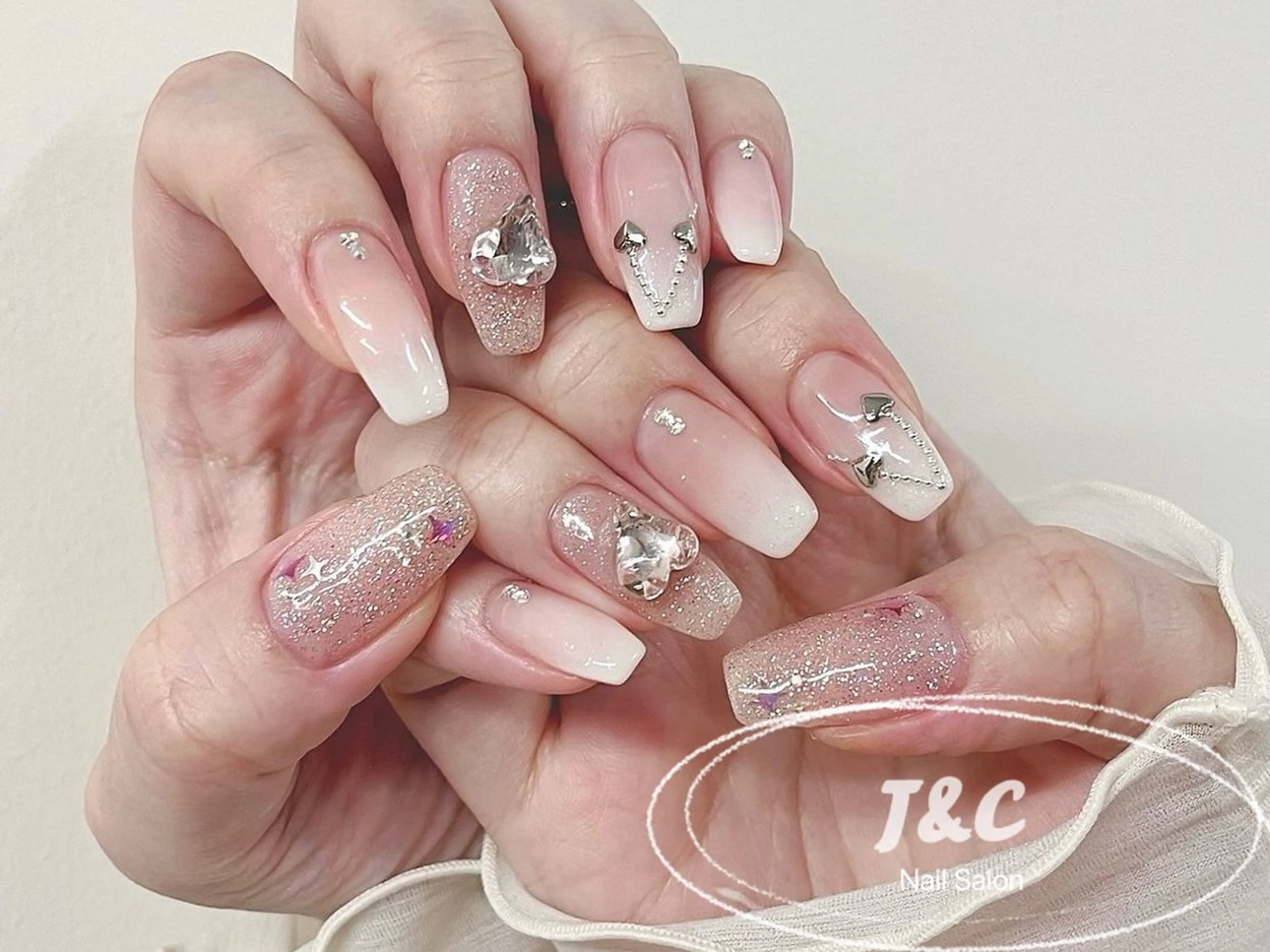 ネイル J&C Nail Salonのネイルデザイン