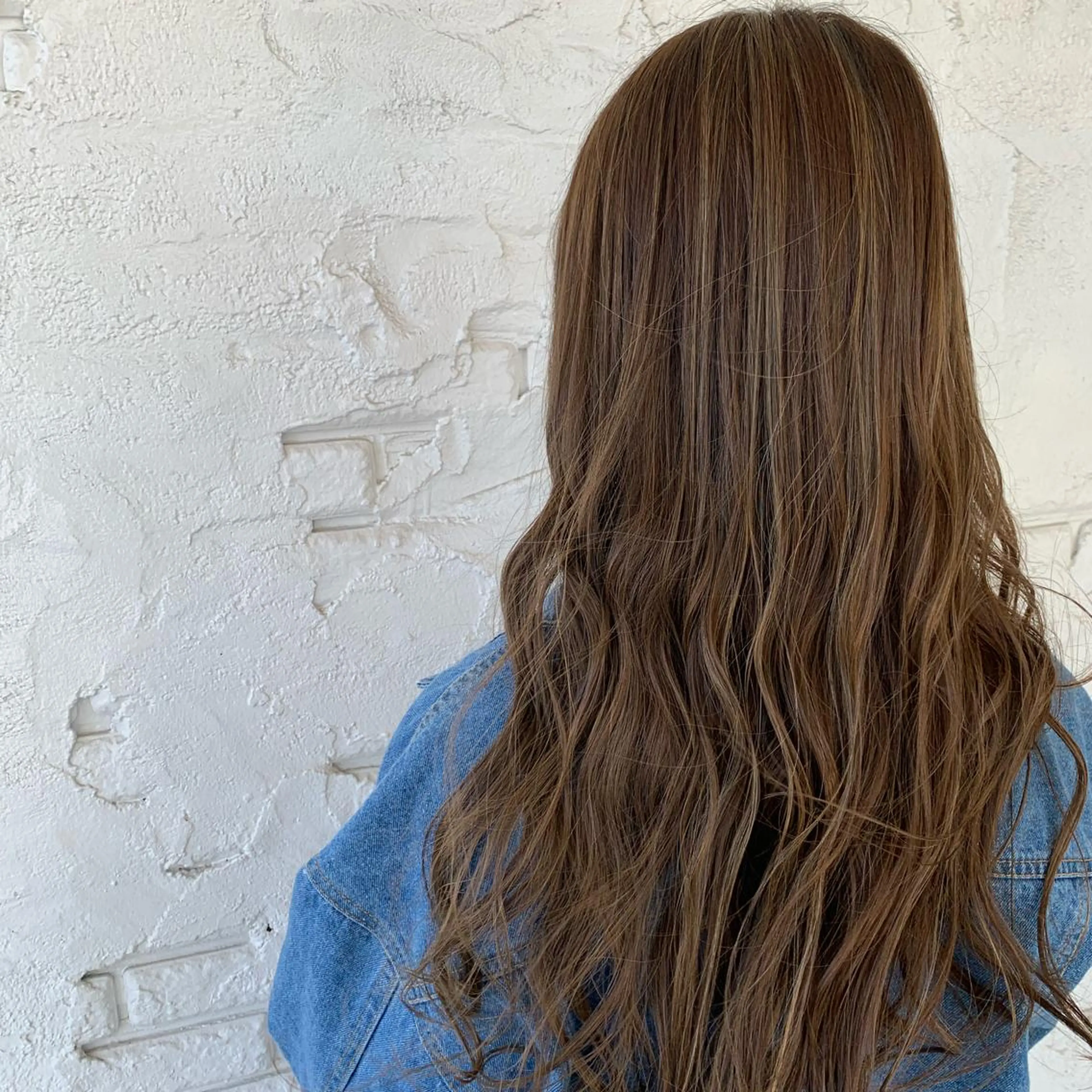 ロング カラー ハイライトカラー ハイライト カット ヘアカラー 【髪質改善】 夏目結以のヘアスタイル