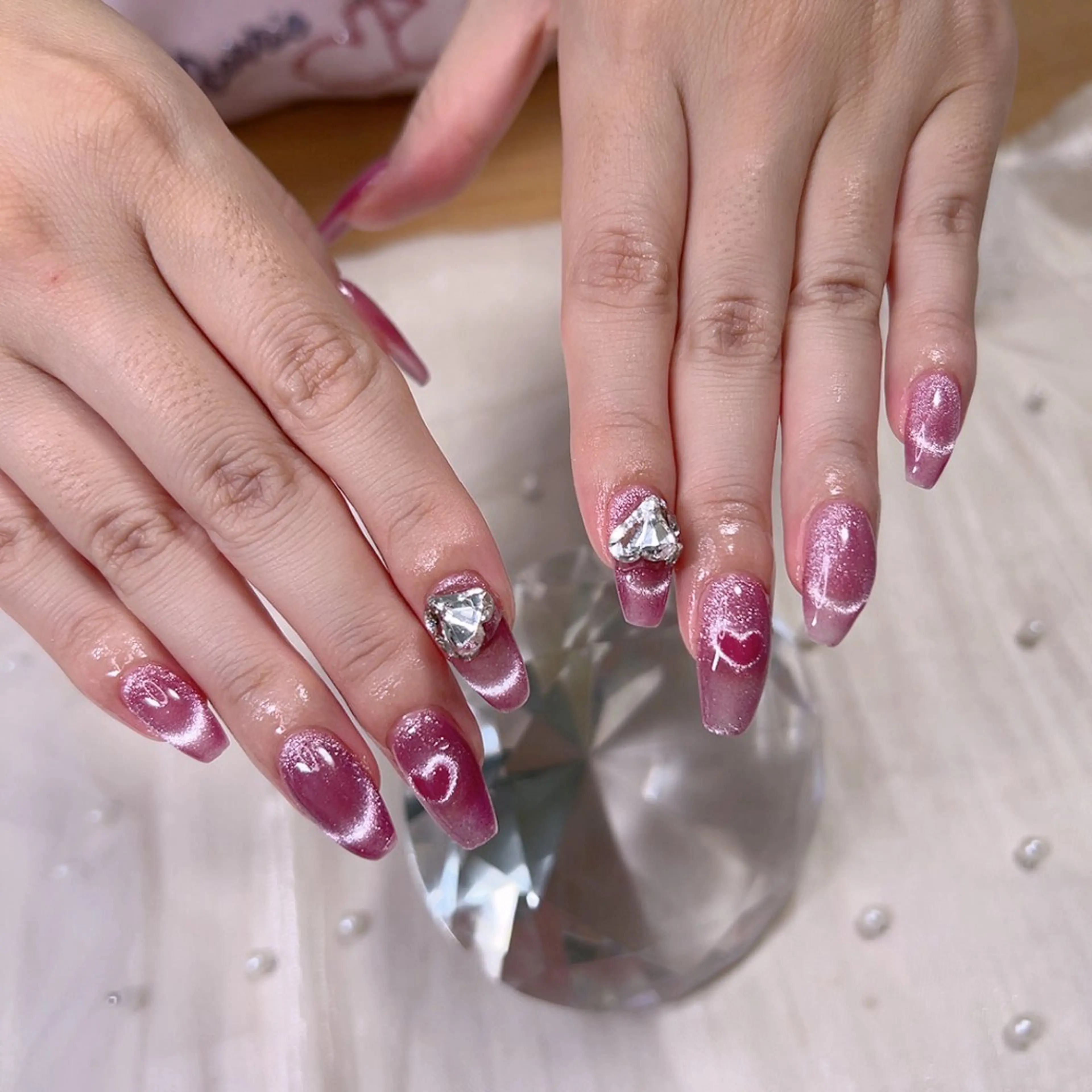 ネイル フレンチネイル ハート マグネットネイル マグネットフレンチ オフィスネイル Cute Tips nailのネイルデザイン