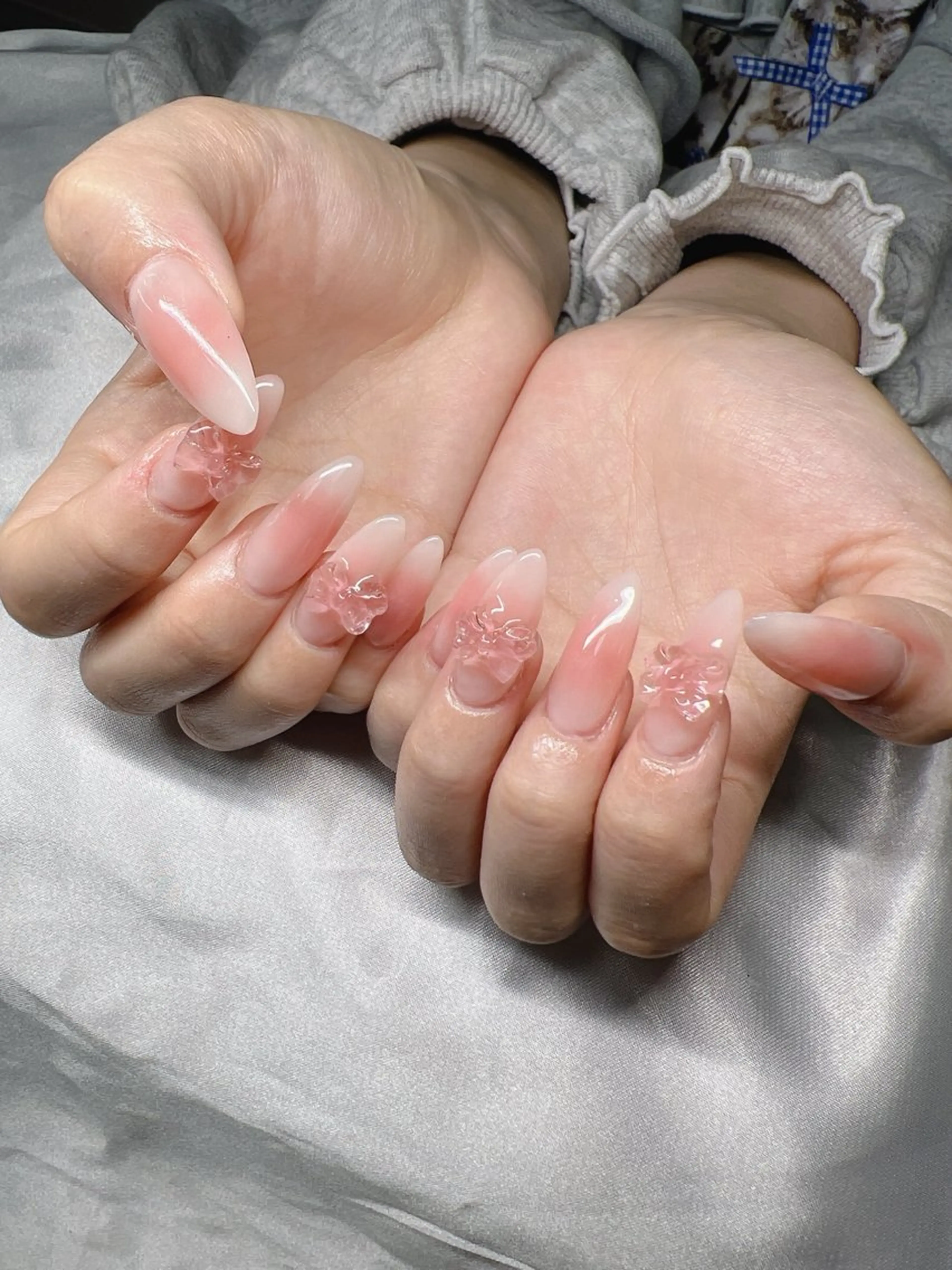 ネイル 長さ出し グラデーション 卒業式 キラキラネイル マグネットネイル ハンドネイル Lee Nailsのネイルデザイン