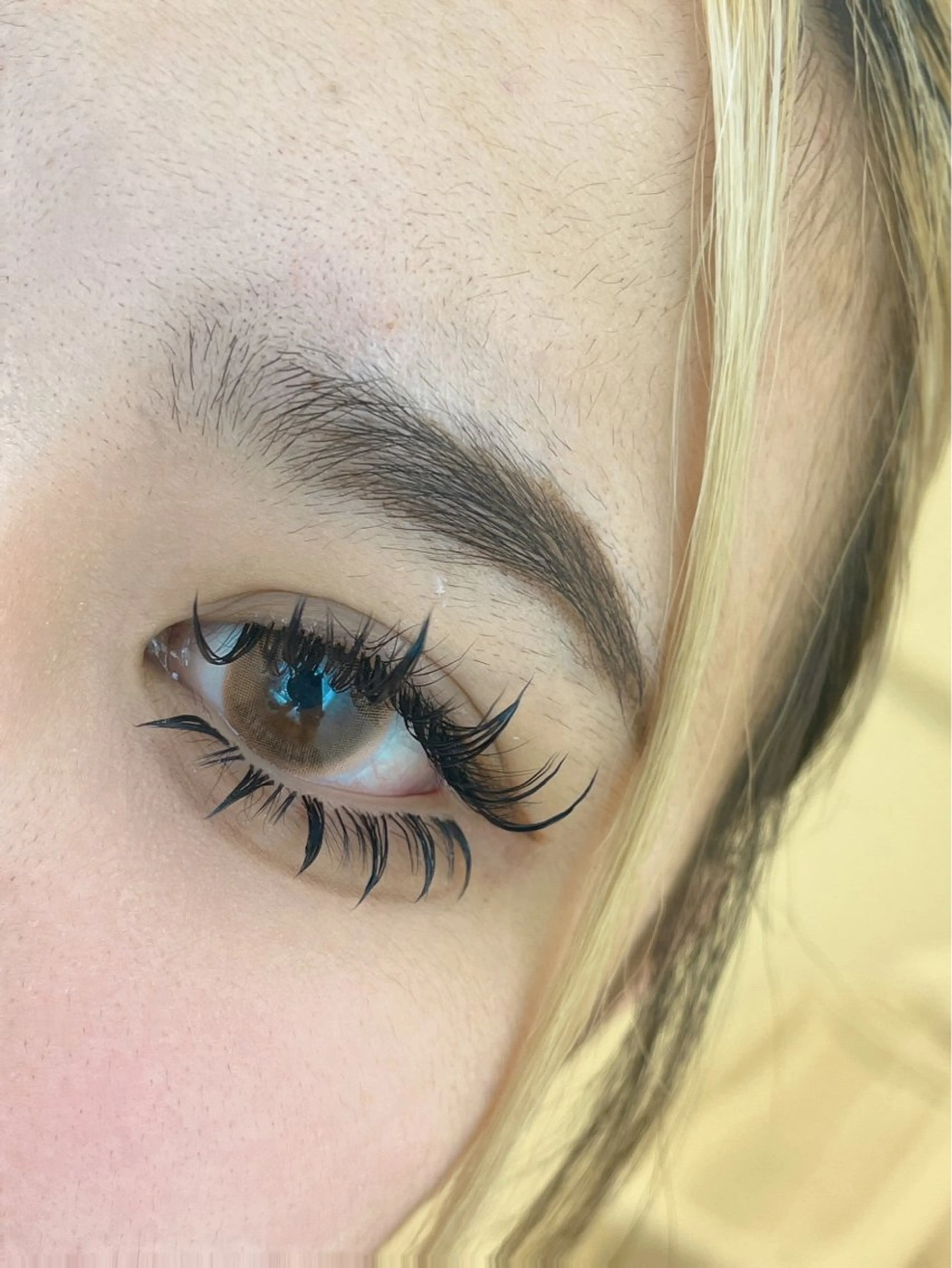 マツエク・マツパ 付け放題 束感まつ毛 Dカール フラットラッシュ EILIS& EYEのマツエク・マツパデザイン