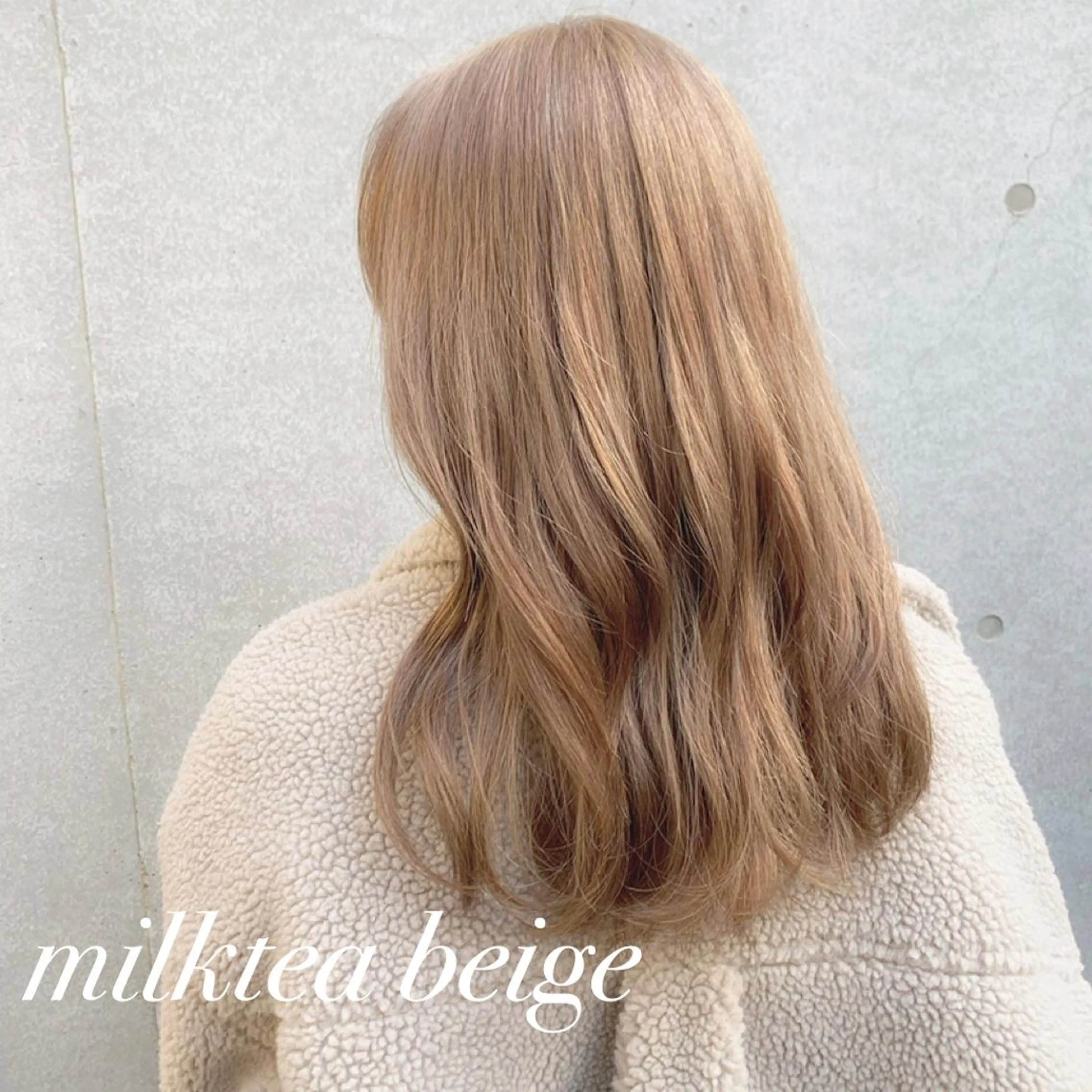 ショート カラー ヘアアレンジ ベージュカラー ミルクティーベージュ 🍒暖色✖️レイヤー ／Haruna🍒のヘアスタイル