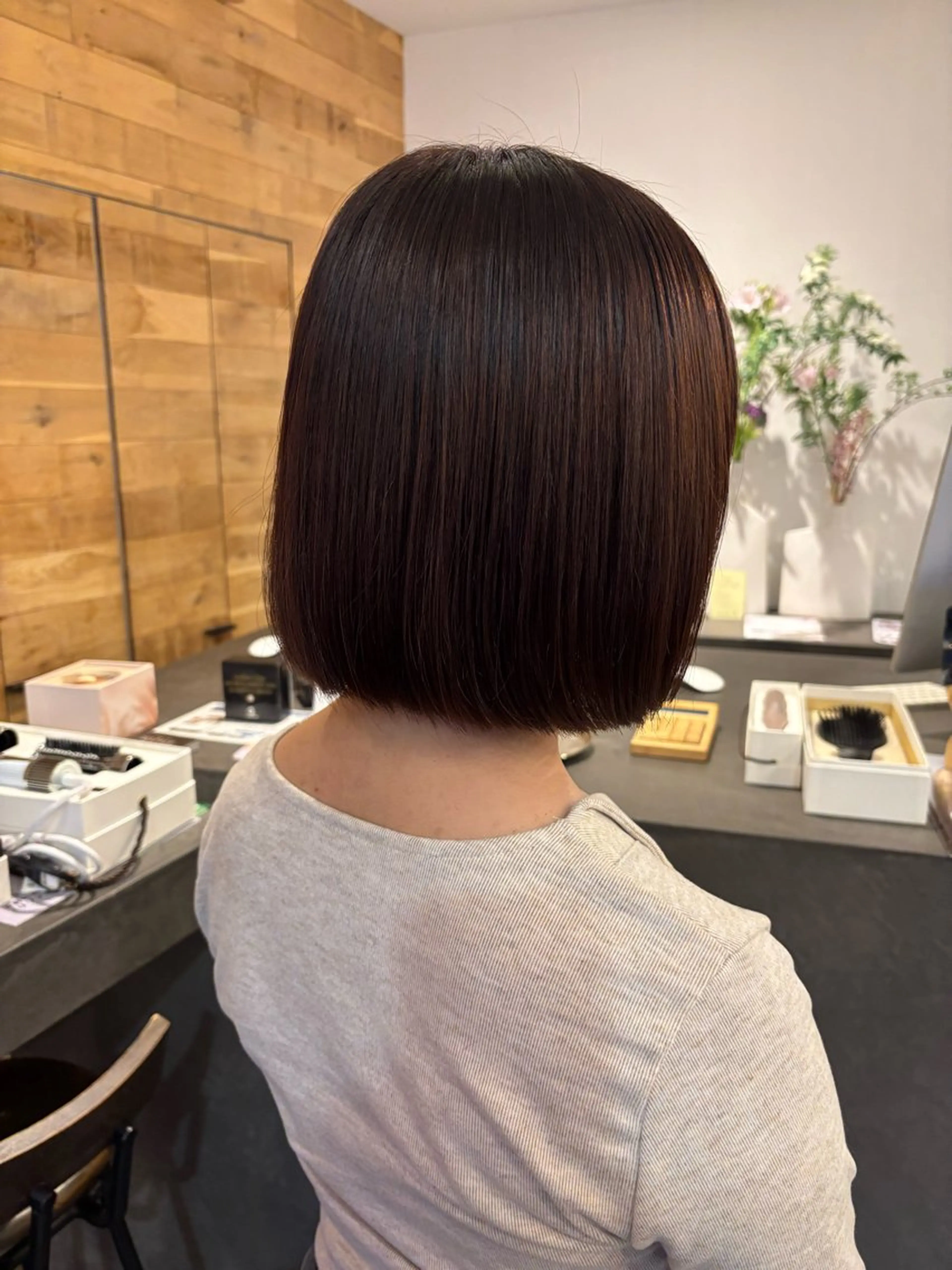 ショート 工藤 璃乃 /ぱつっとボブのヘアスタイル