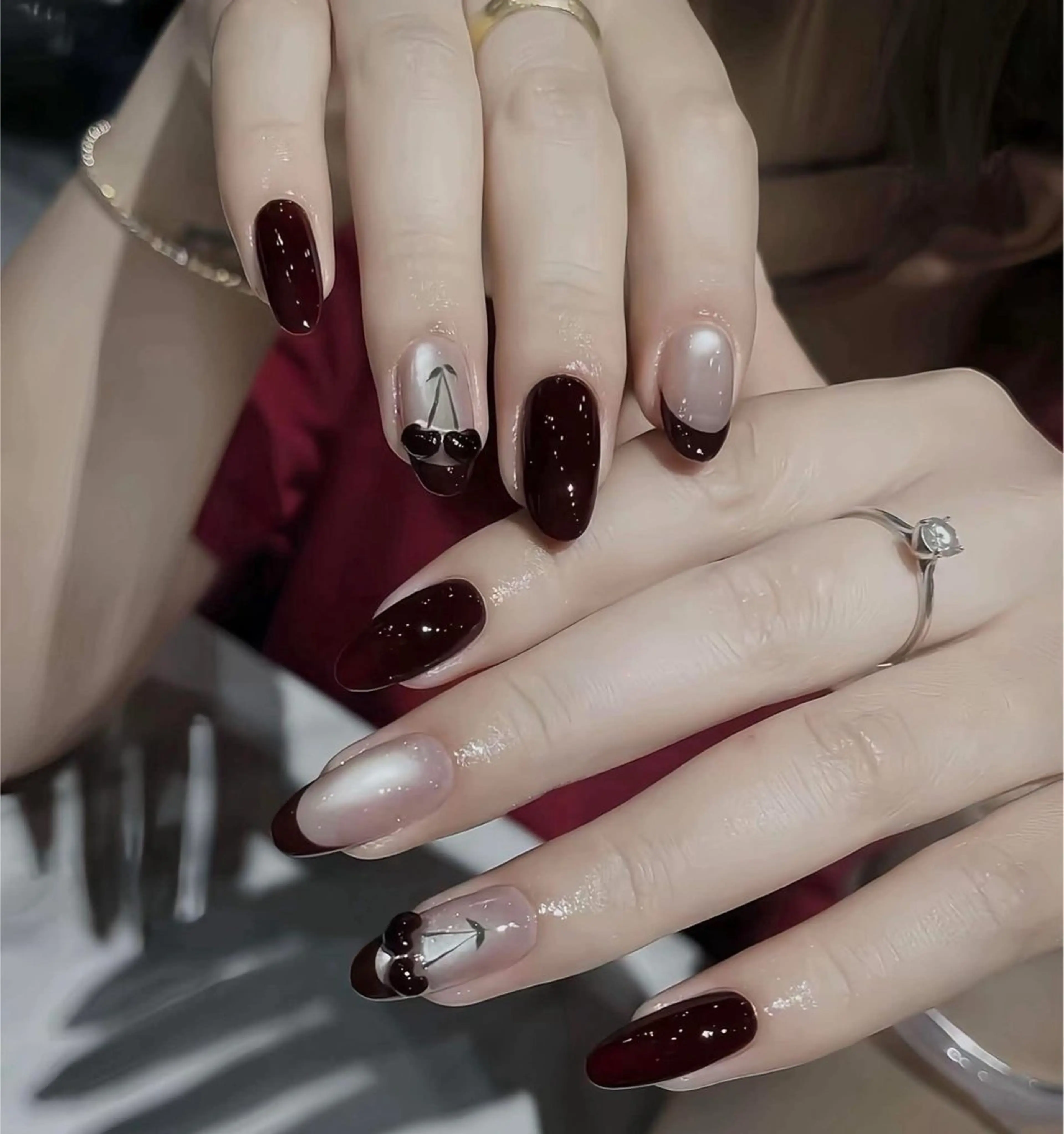 ネイル MQueen ネイルサロンのネイルデザイン