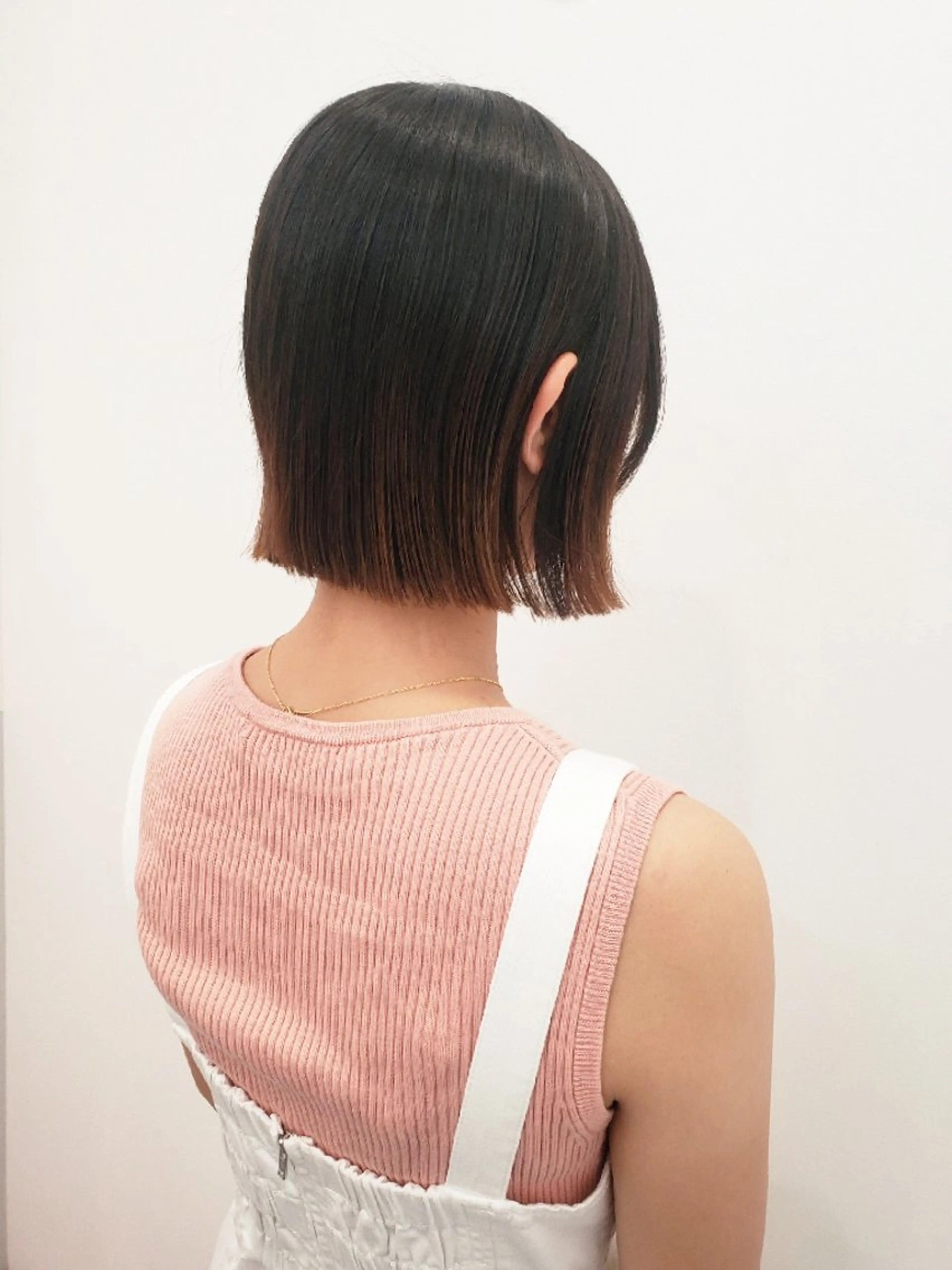 ショート ボブ 齋藤 愛美のヘアスタイル