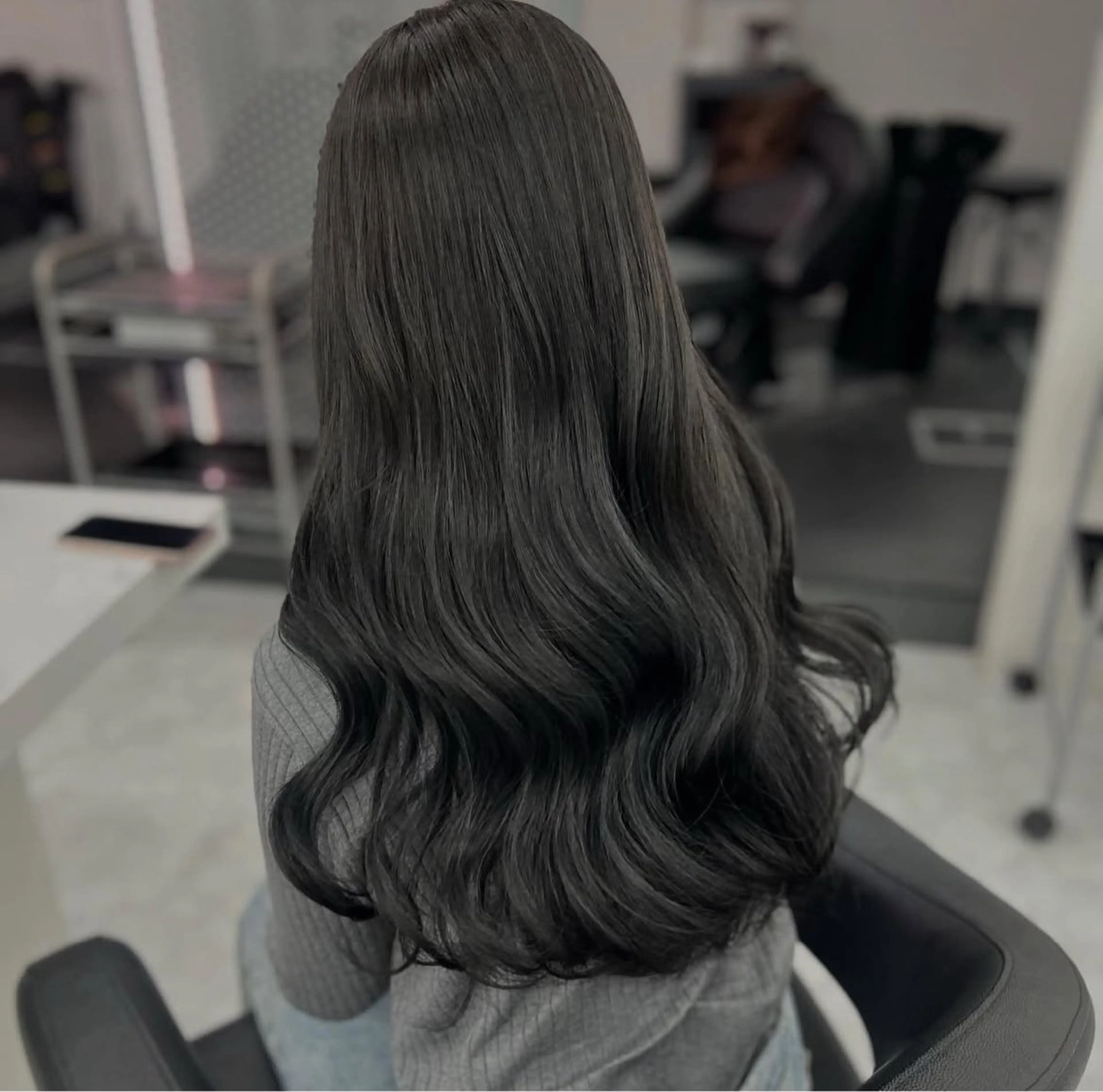 ロング ヘアアレンジ カット トリートメント ヘッドスパ ヘアセット 透明感×韓流ハイ トーン🫧RYUTAのヘアスタイル