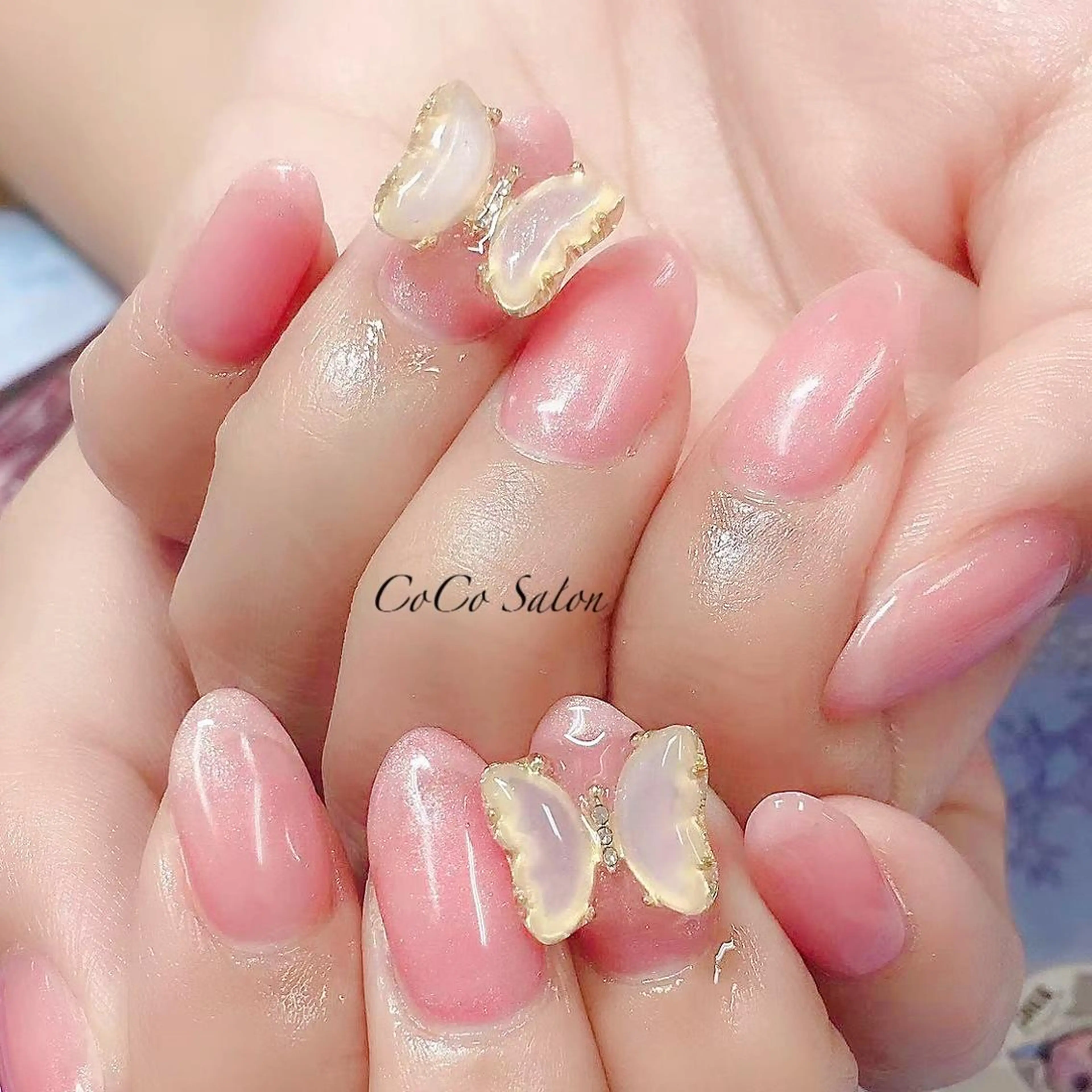 ネイル 長さ出し ジェルネイル キラキラネイル ラメ(グリッター) オフィスネイル ハンドネイル CoCoSalon ネイル/まつ毛予約のネイルデザイン