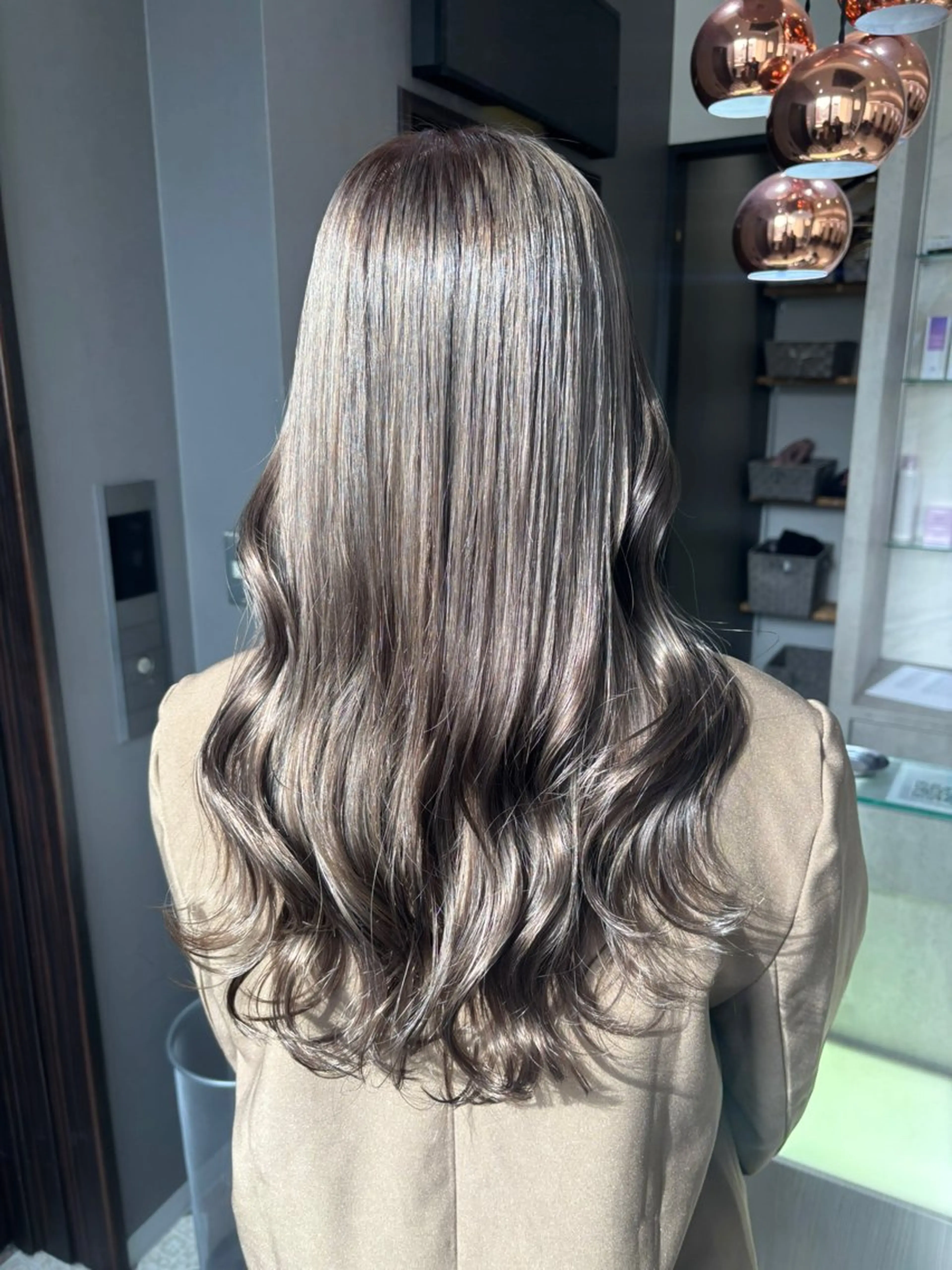 ロング ヘアカラー トリートメント ブリーチなしWカラー ヘアセット菜希のヘアスタイル