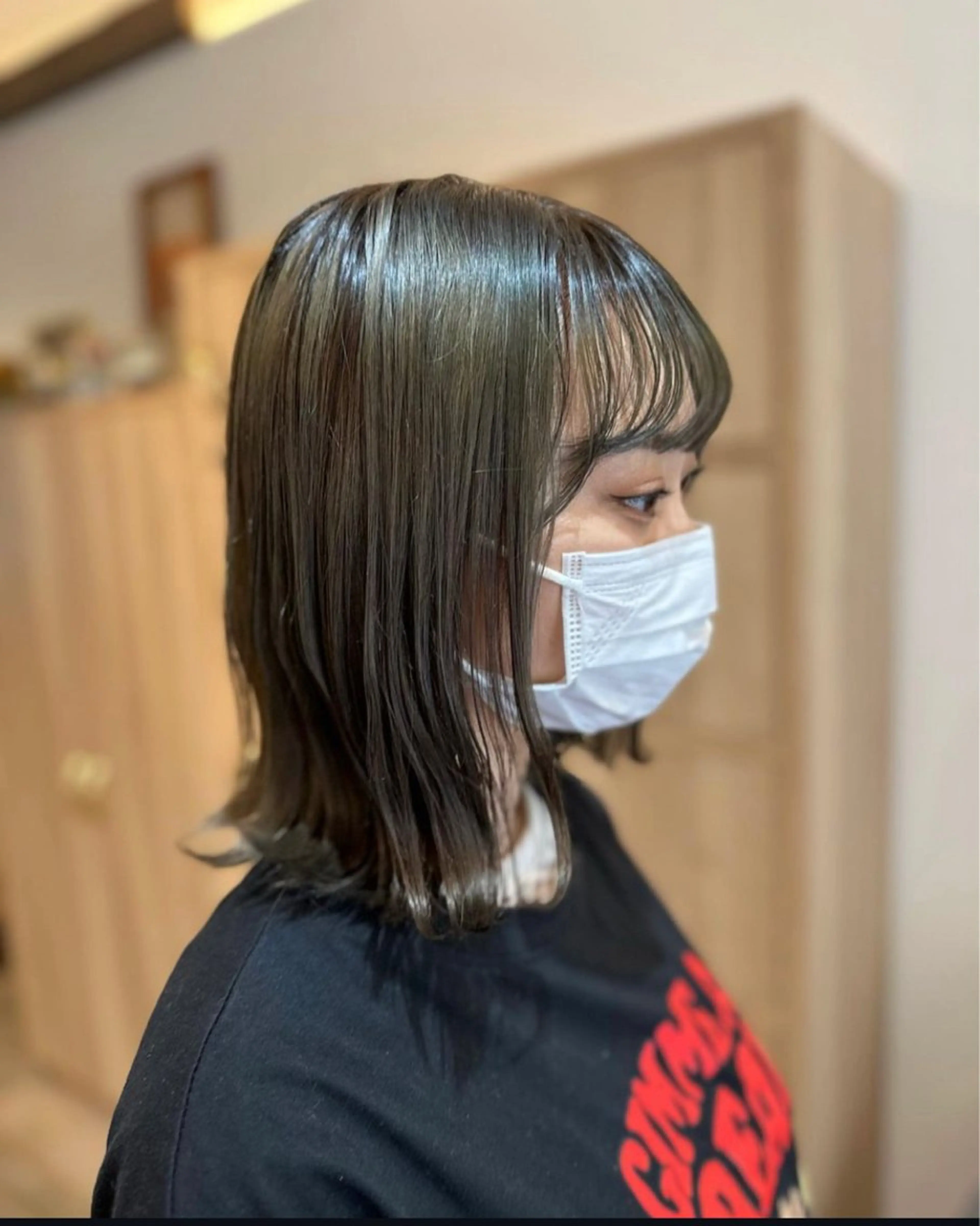 ミディアム カラー ブリーチ 透明感カラー 臺 佳連のヘアスタイル