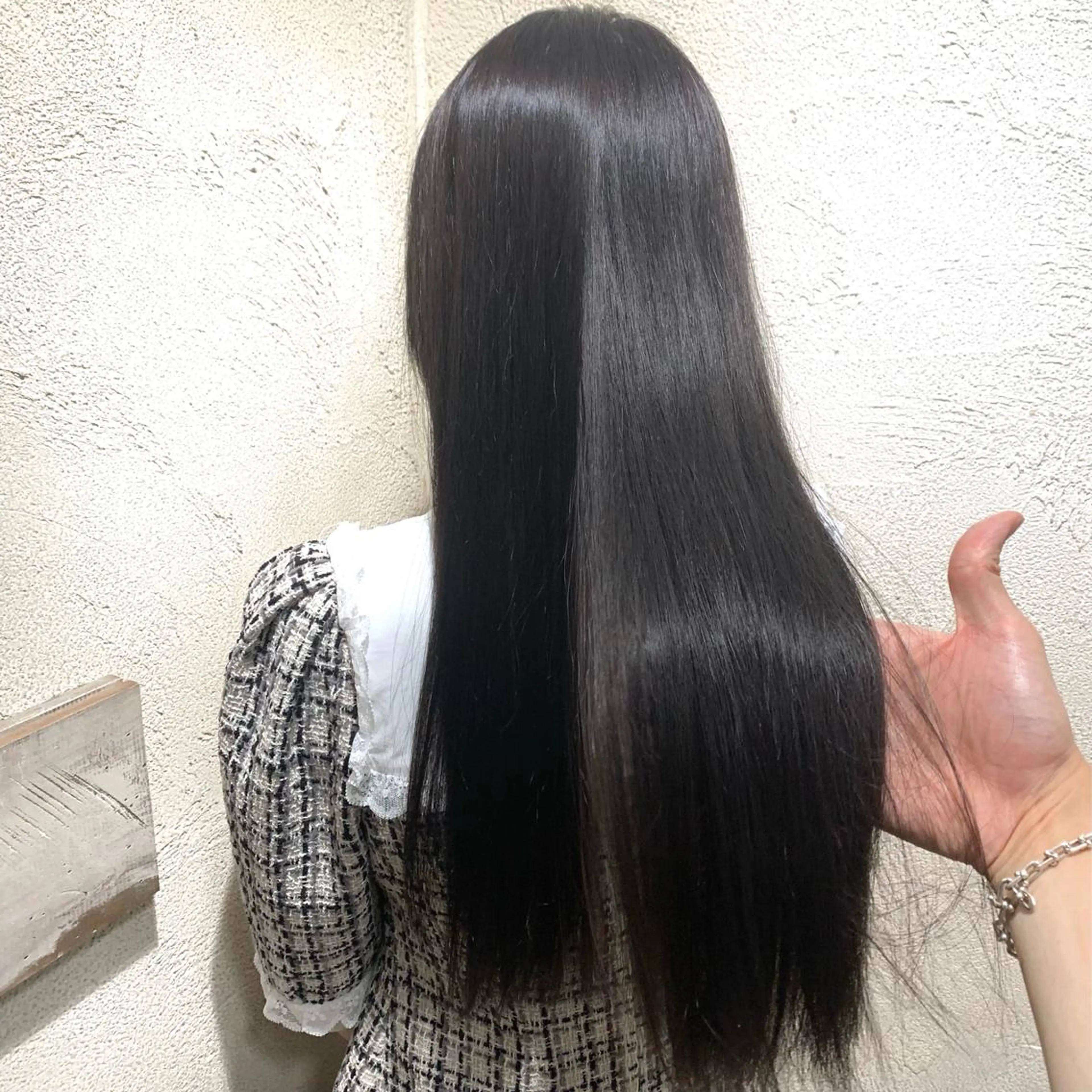 ロング ヘアカラー トリートメント ヘッドスパ ヘアセット 🌈インナーカラー ‘ショウマ’🌈のヘアスタイル