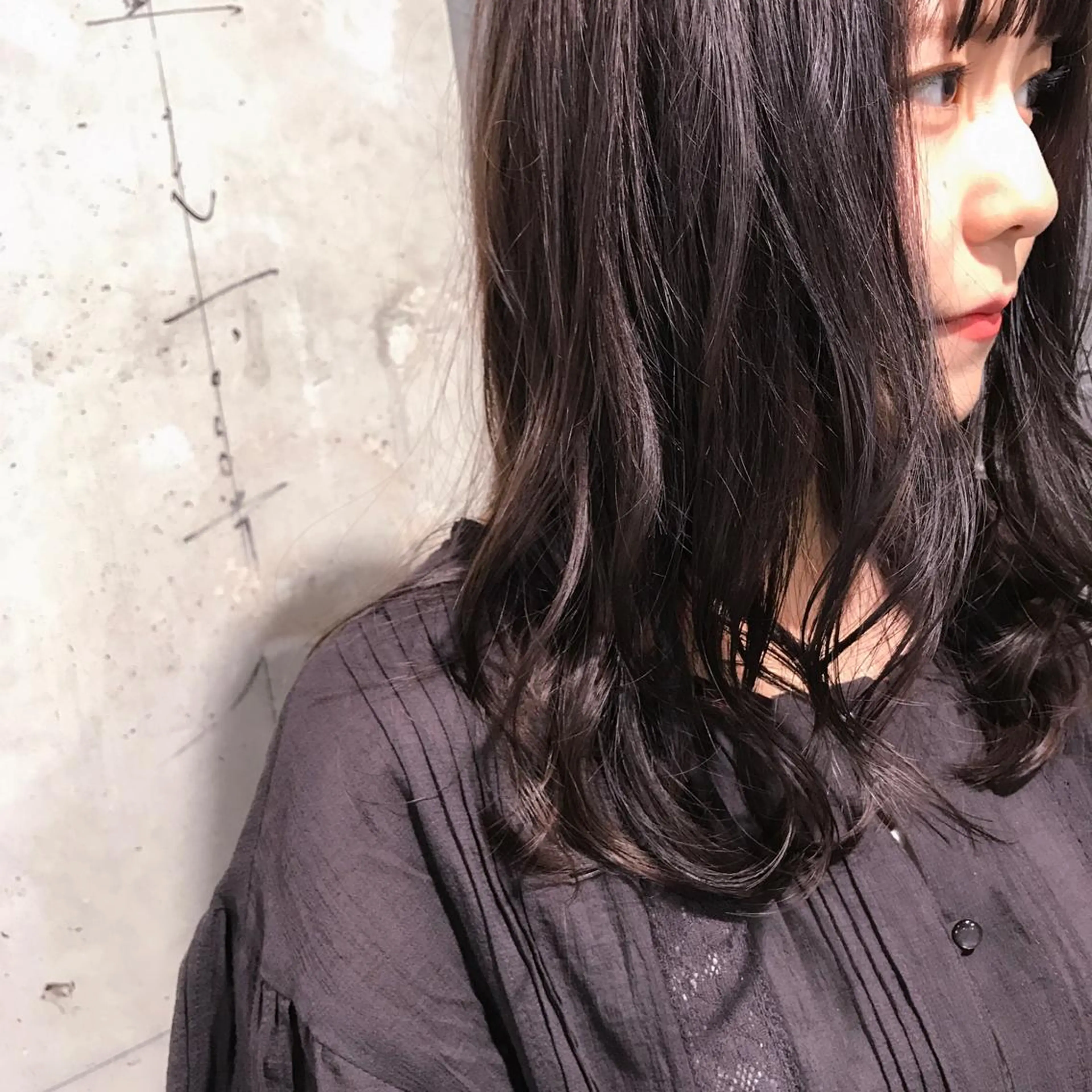 ミディアム カラー パーマ Nero✂︎ officialのヘアスタイル