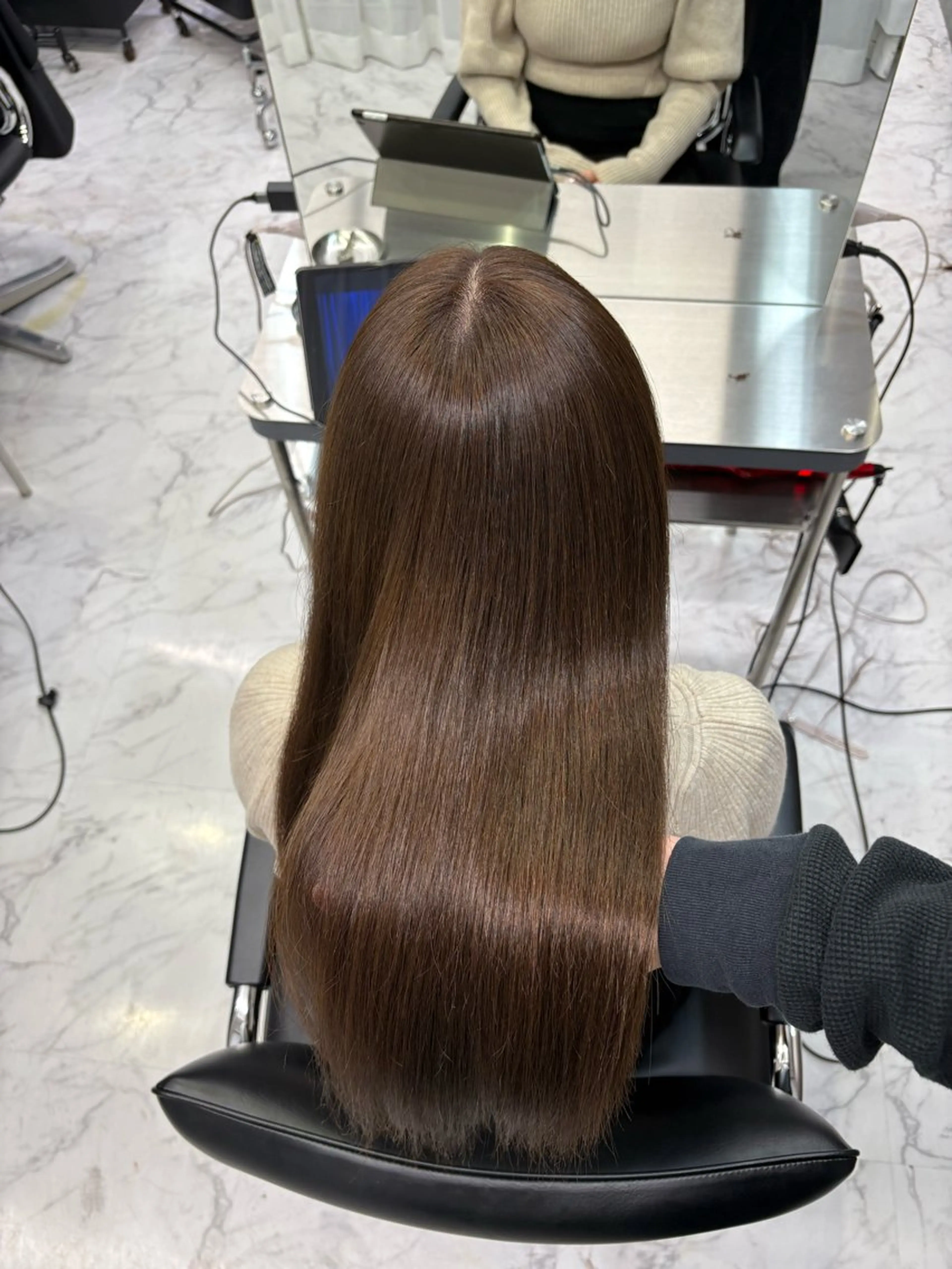 セミロング RAF RYUTOのヘアスタイル