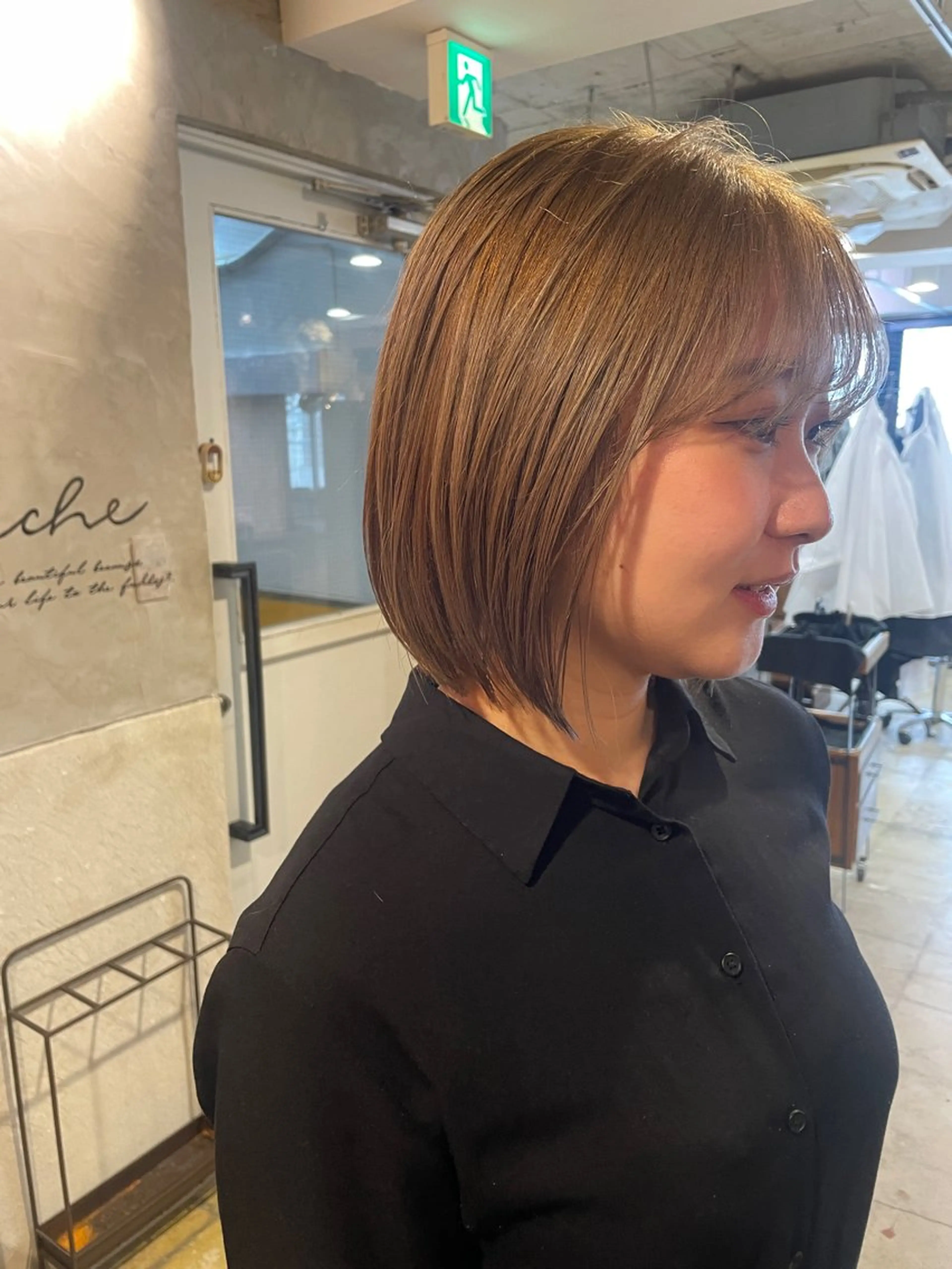 ミディアム カラー ブリーチ カット ヘアカラー トリートメント さの あやねのヘアスタイル