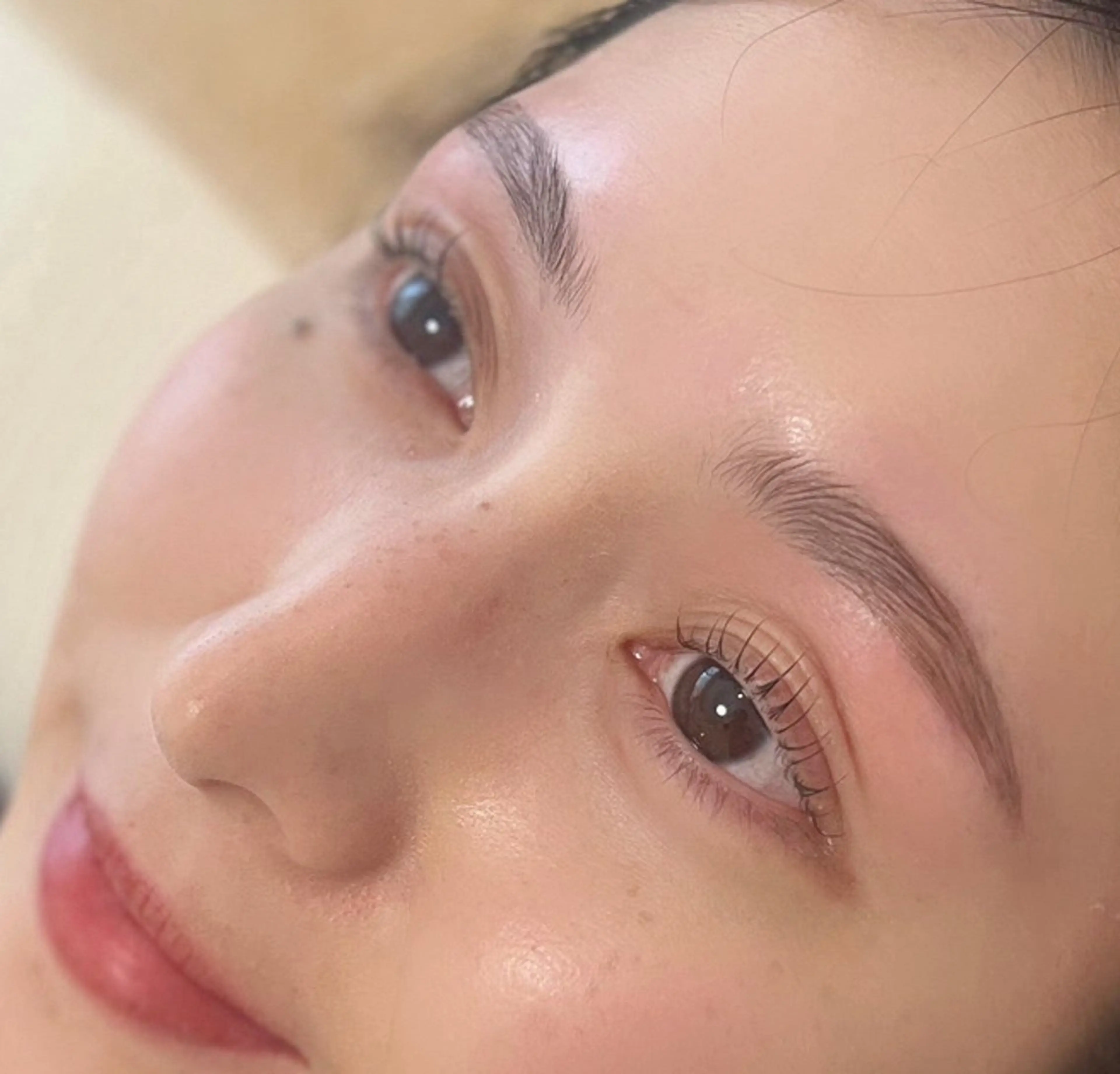 アイブロウ HOLOHOLONA 町田のマツエク・マツパデザイン