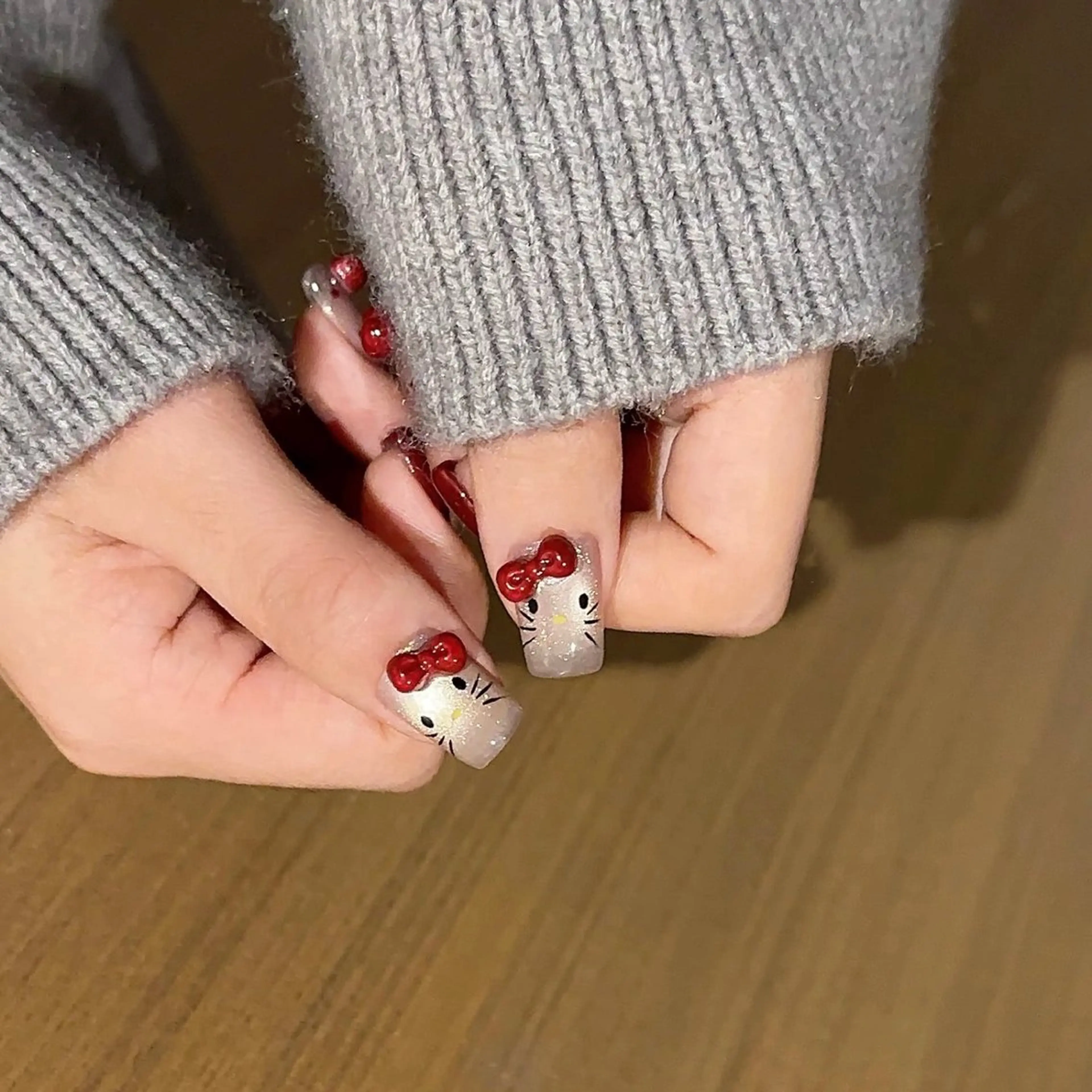 ネイル ハンドネイル ハンドケア UniqueNail 長さだし専門店のネイルデザイン