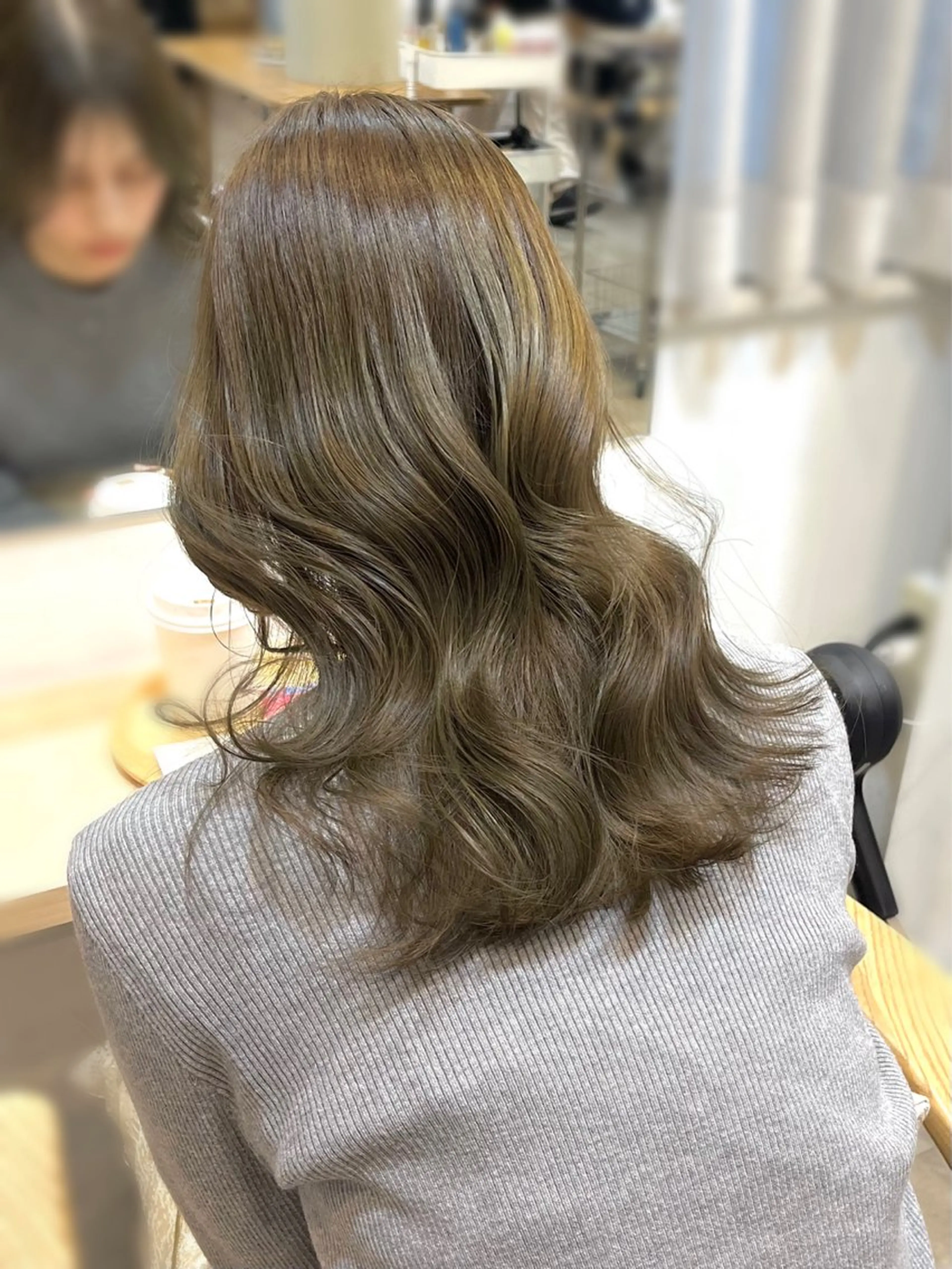 【ダメージレスに明るくしたい方🌿】カット+ブリーチなしWカラー+5step treatmentの写真